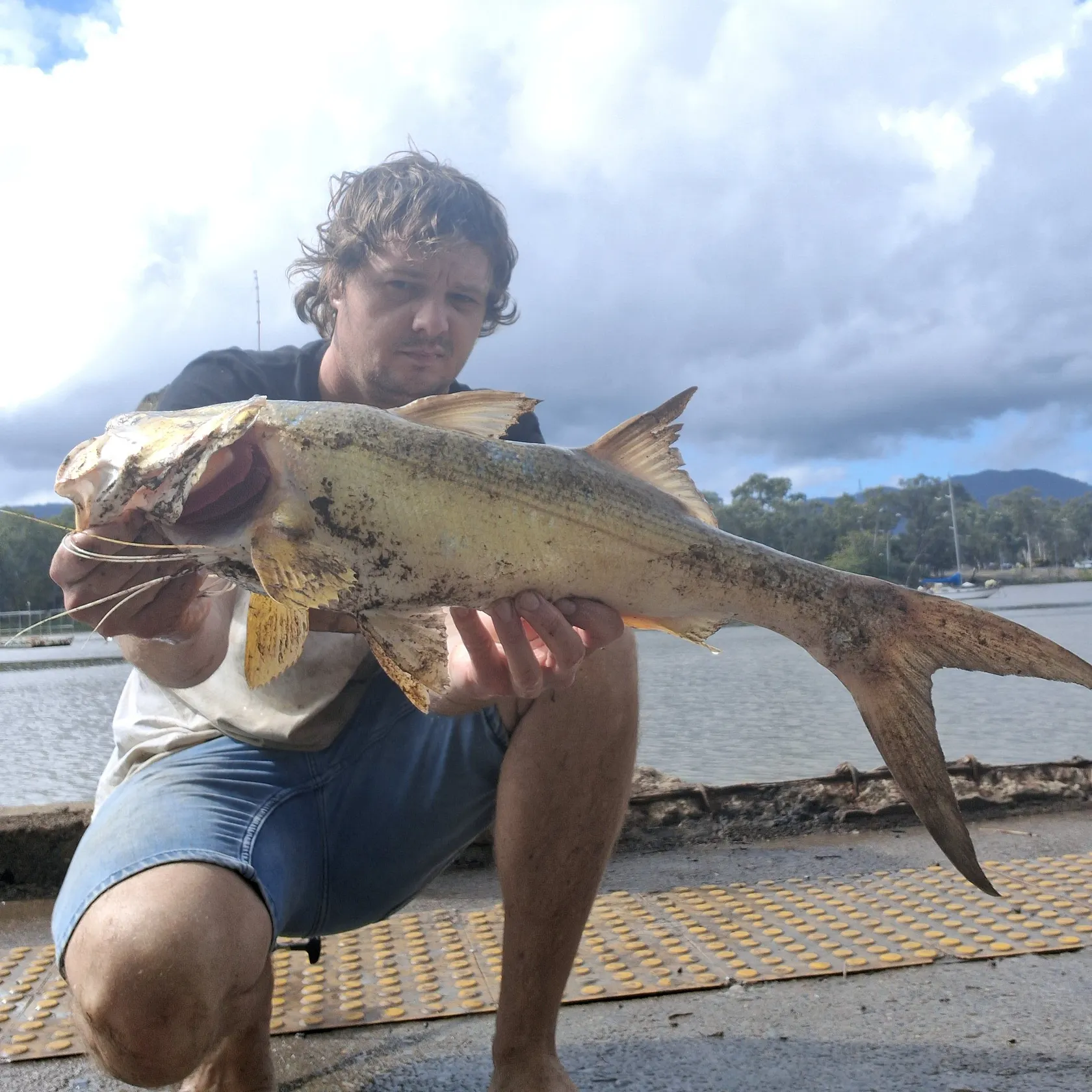 The most recent King threadfin catches on Fishbrain