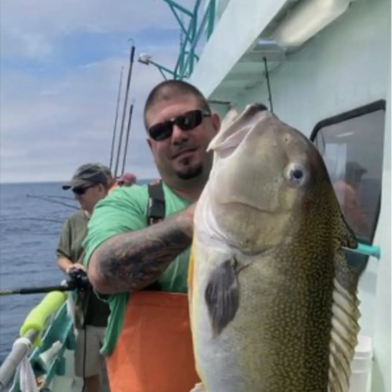 The most recent Atlantic goldeye tilefish catches on Fishbrain
