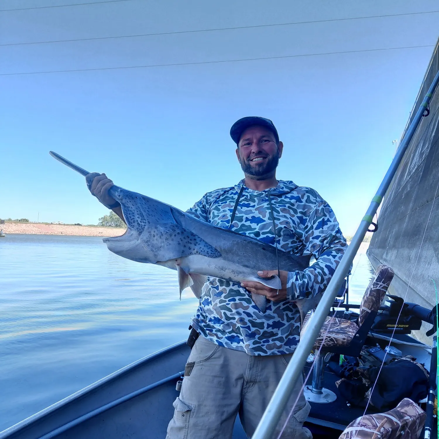 The most recent Paddlefish catches on Fishbrain