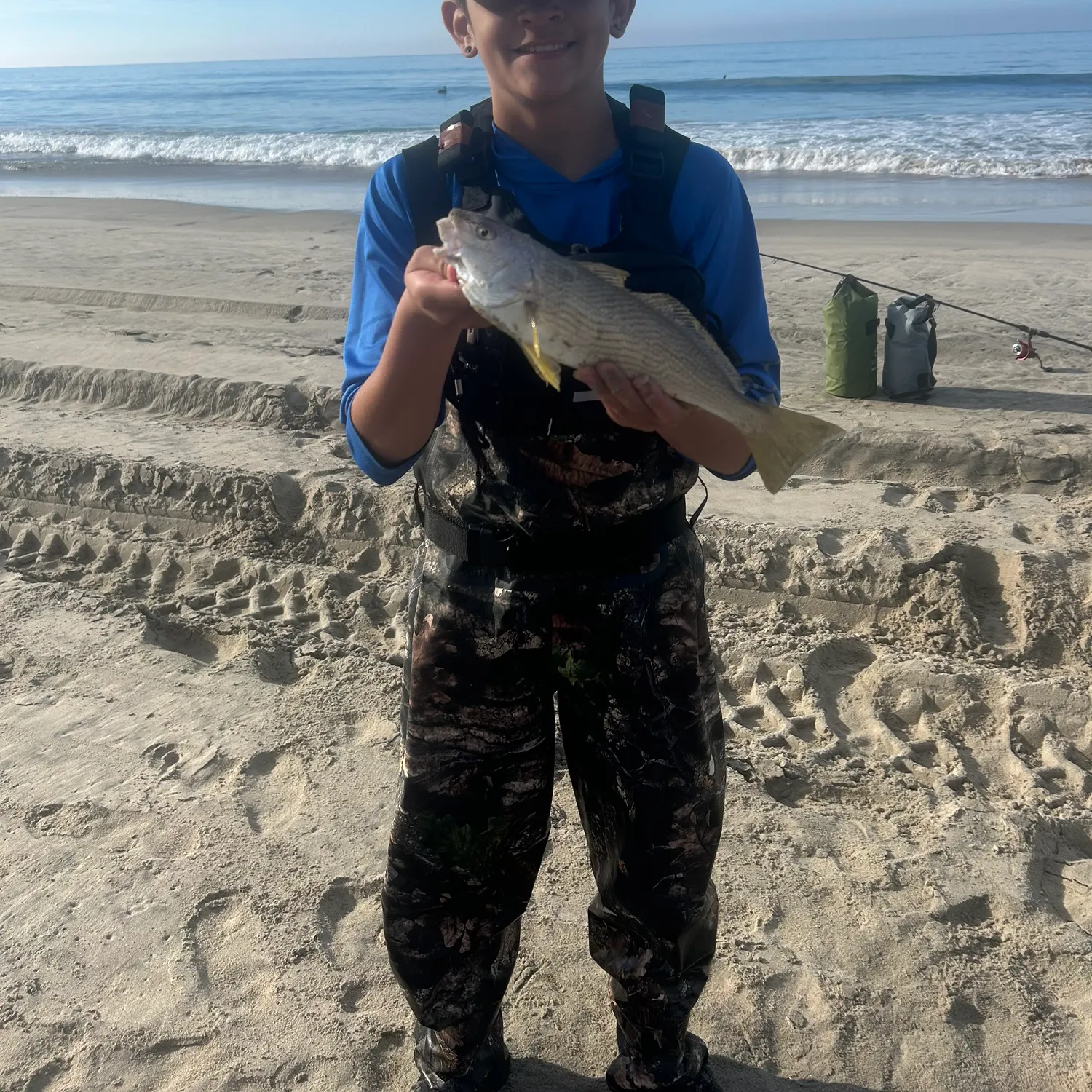 The most recent Yellowfin croaker catches on Fishbrain
