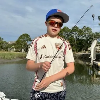 The most recent Spottail seabream catches on Fishbrain