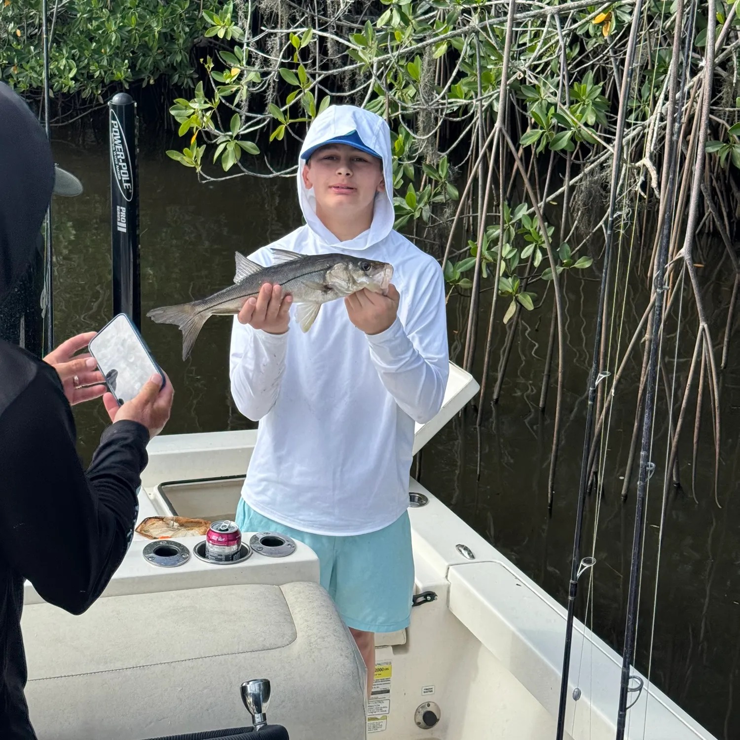 The most recent Fat snook catches on Fishbrain