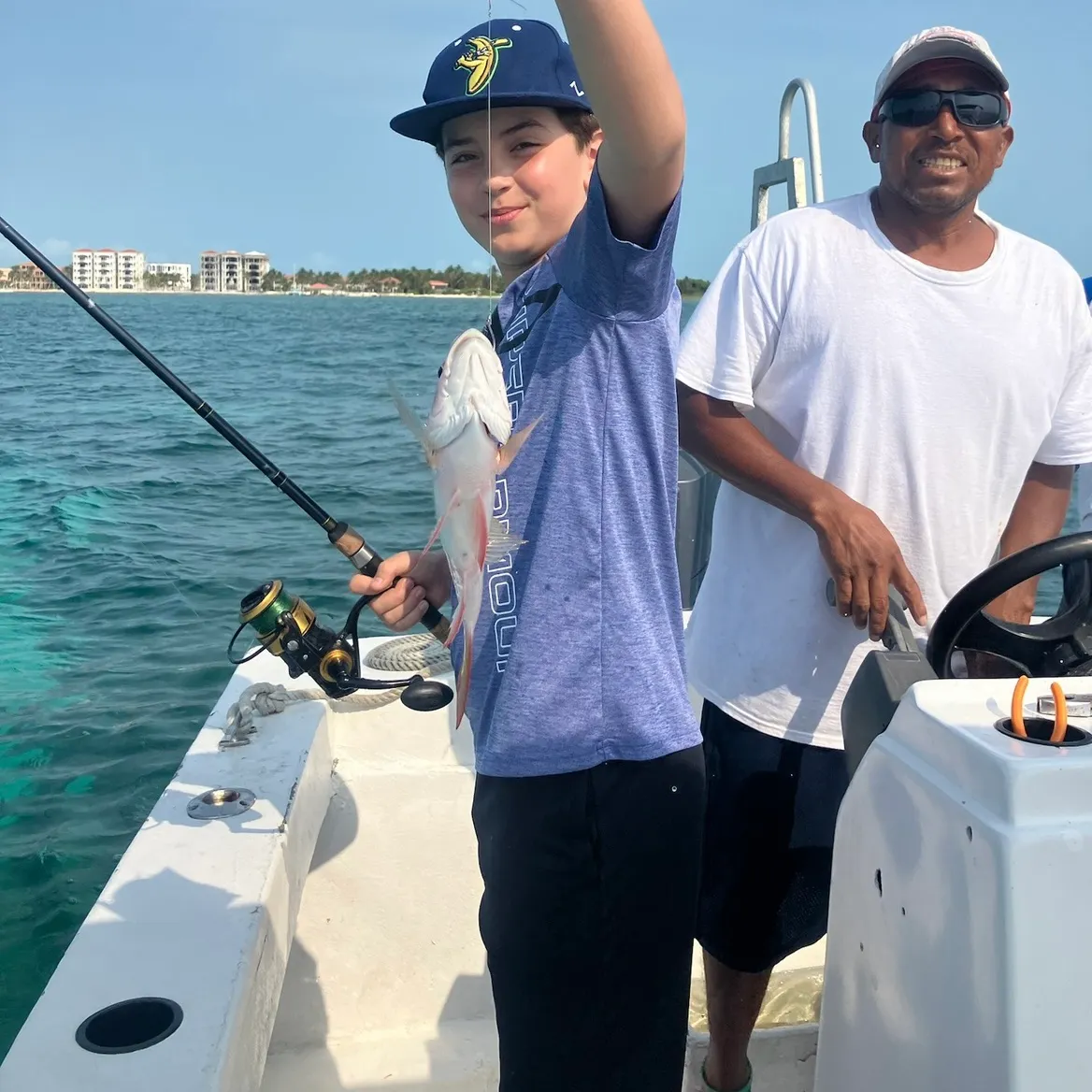 The most recent South American silver croaker catches on Fishbrain