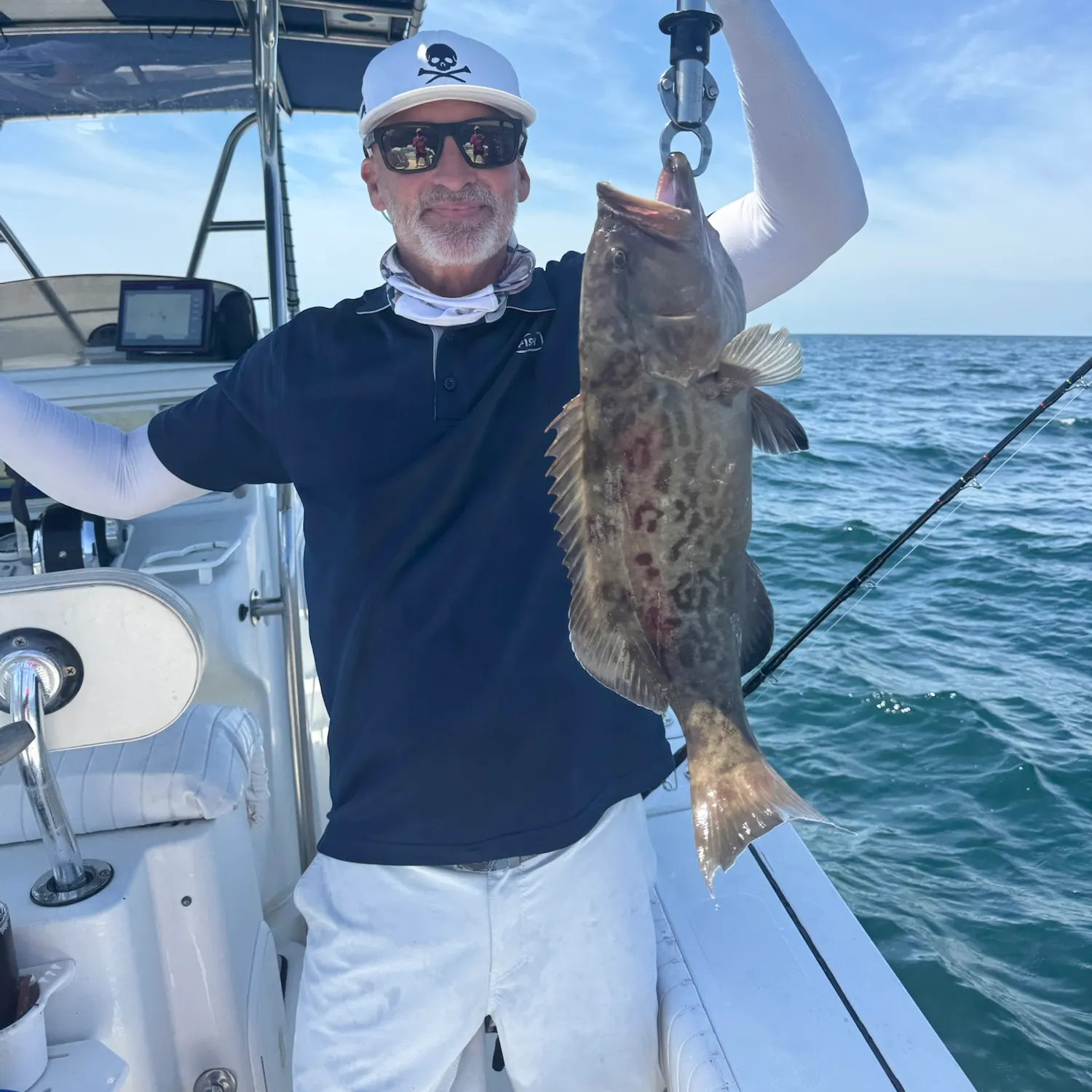 Black grouper caught on Fishbrain
