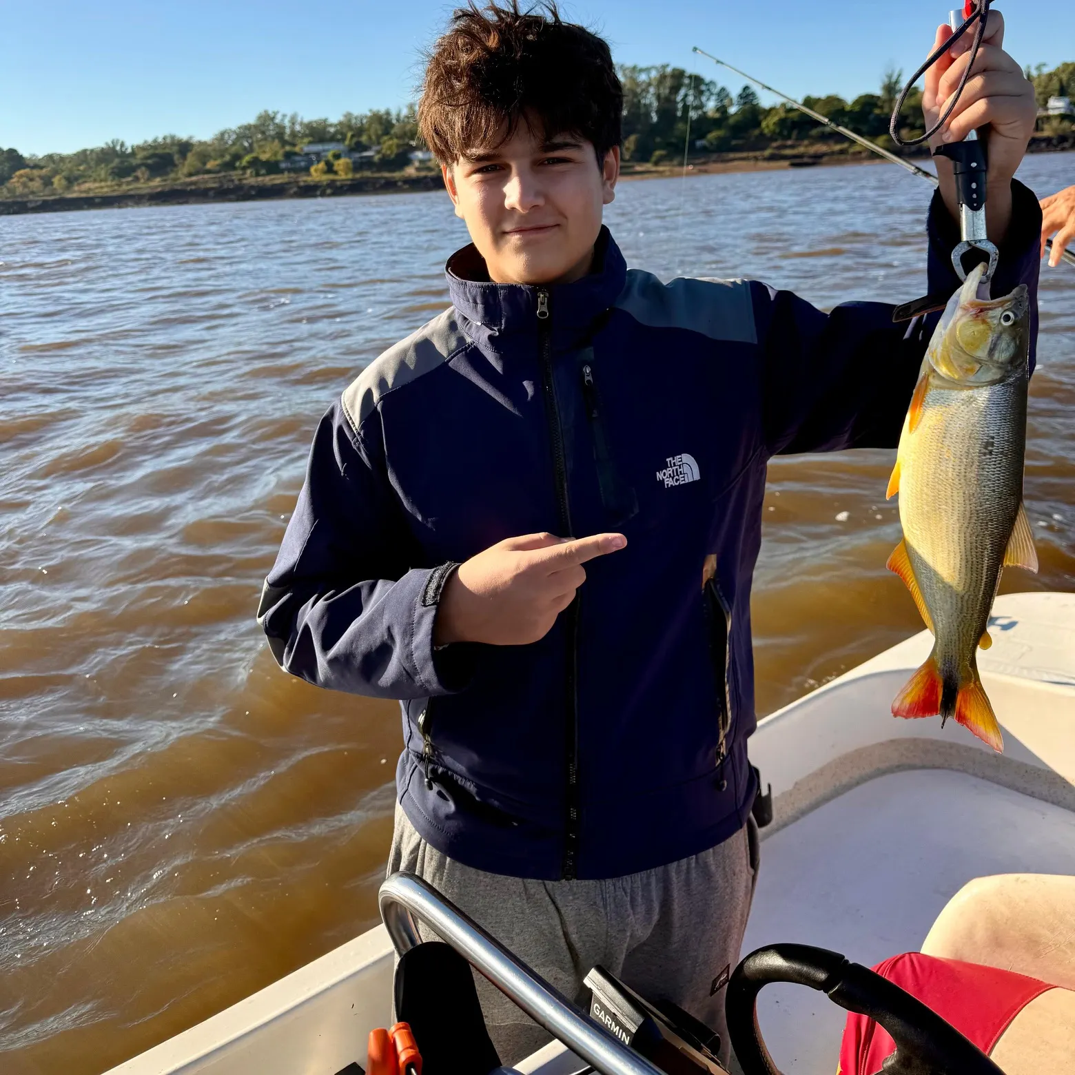 The most recent Golden dorado catches on Fishbrain