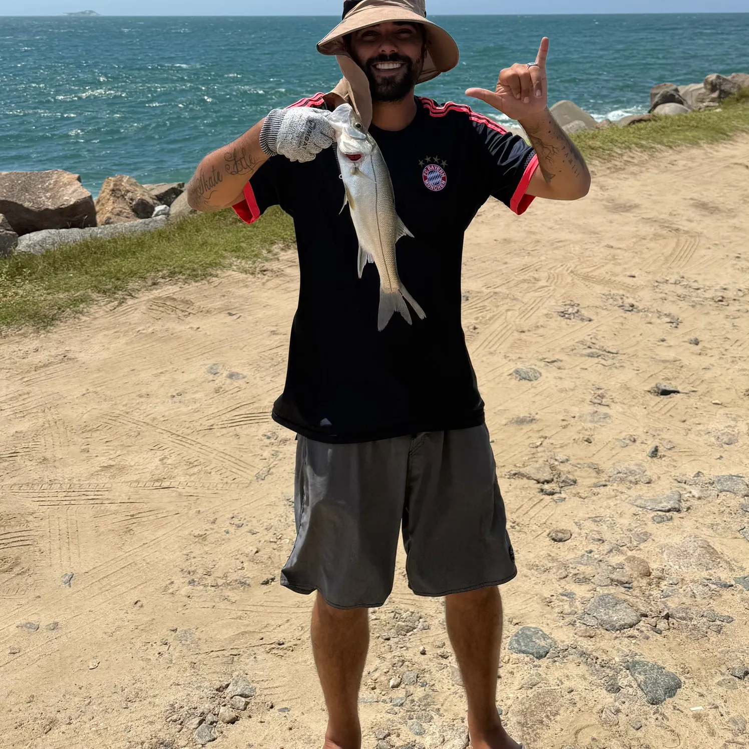 The most recent Fat snook catches on Fishbrain