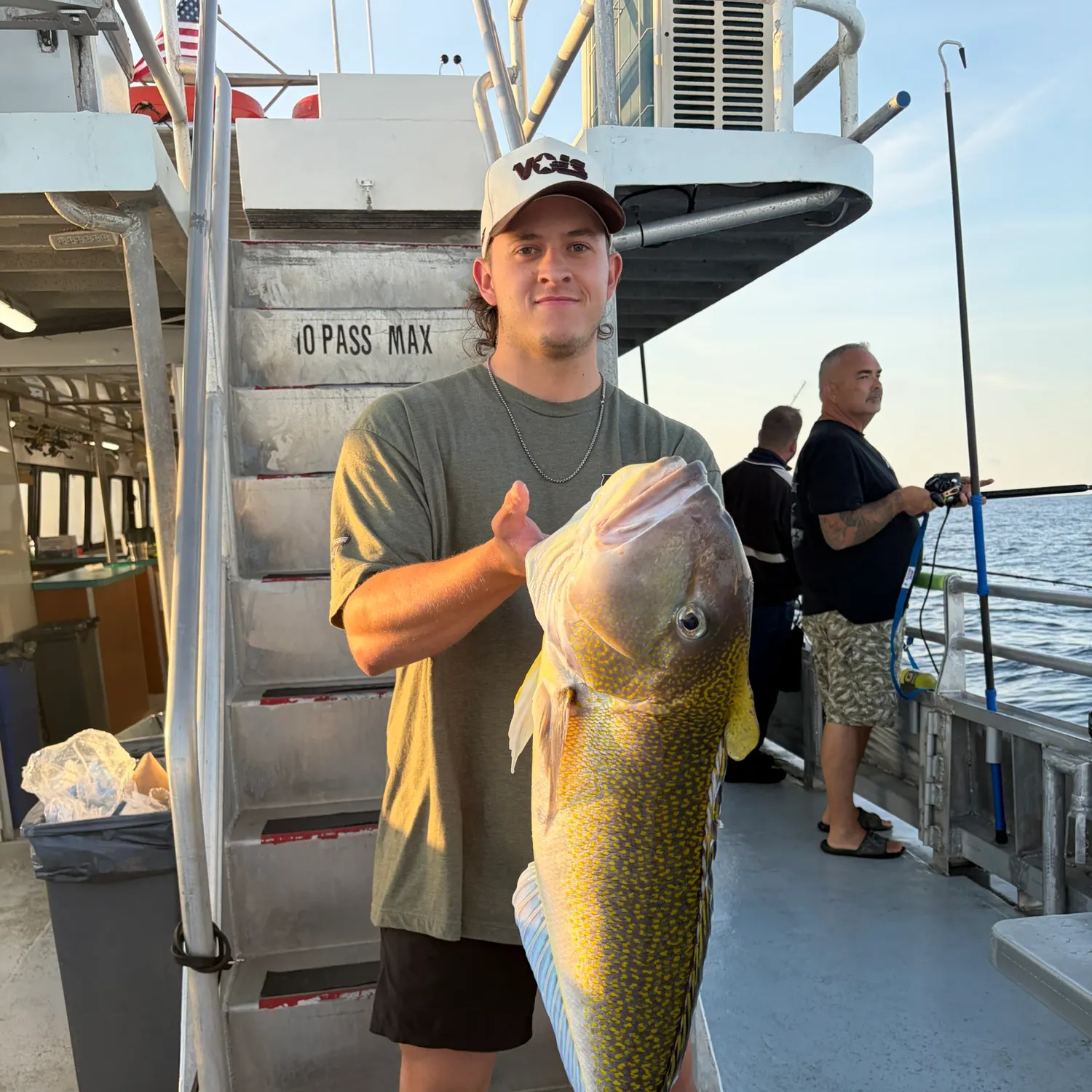 The most recent Great northern tilefish catches on Fishbrain