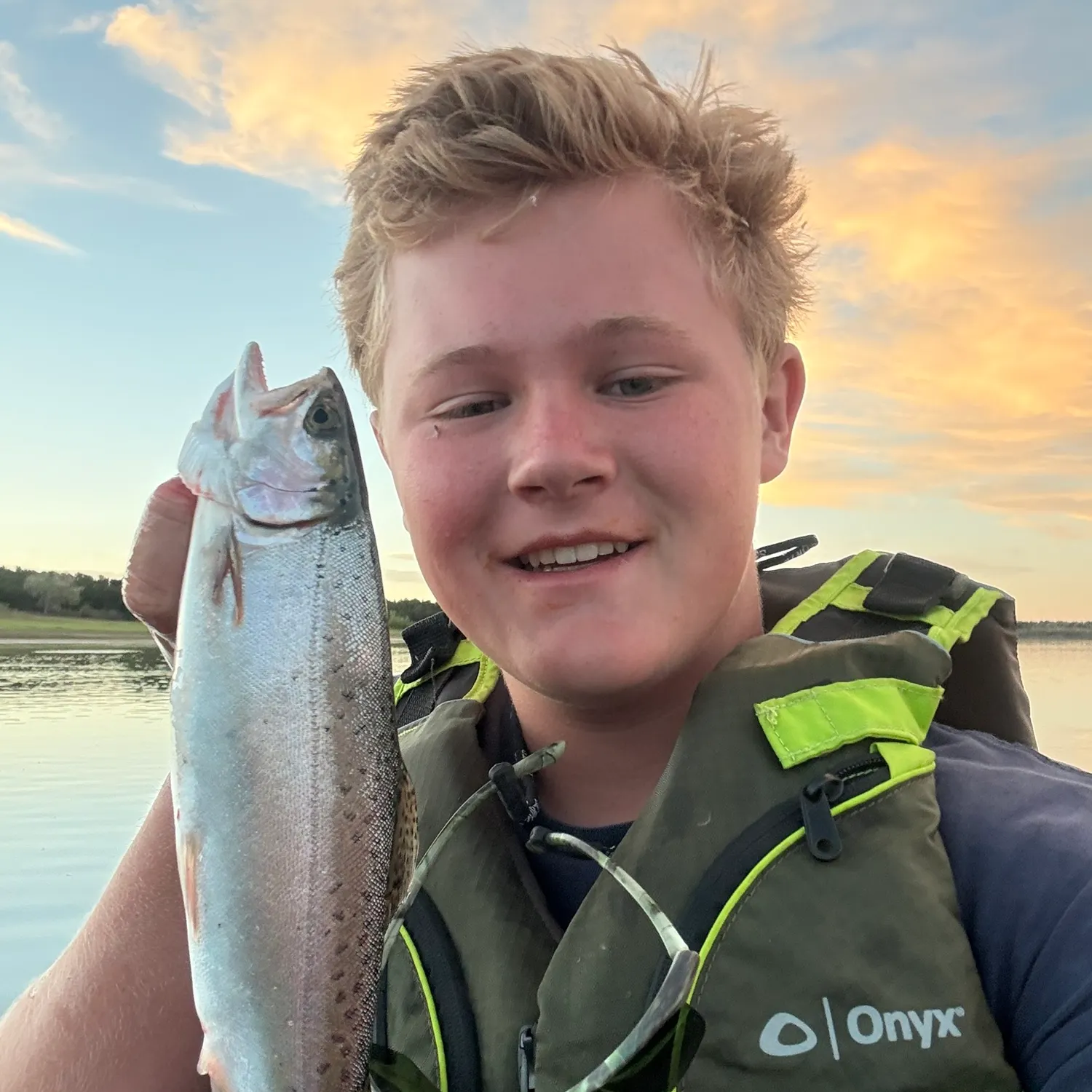 The most recent Cutbow catches on Fishbrain