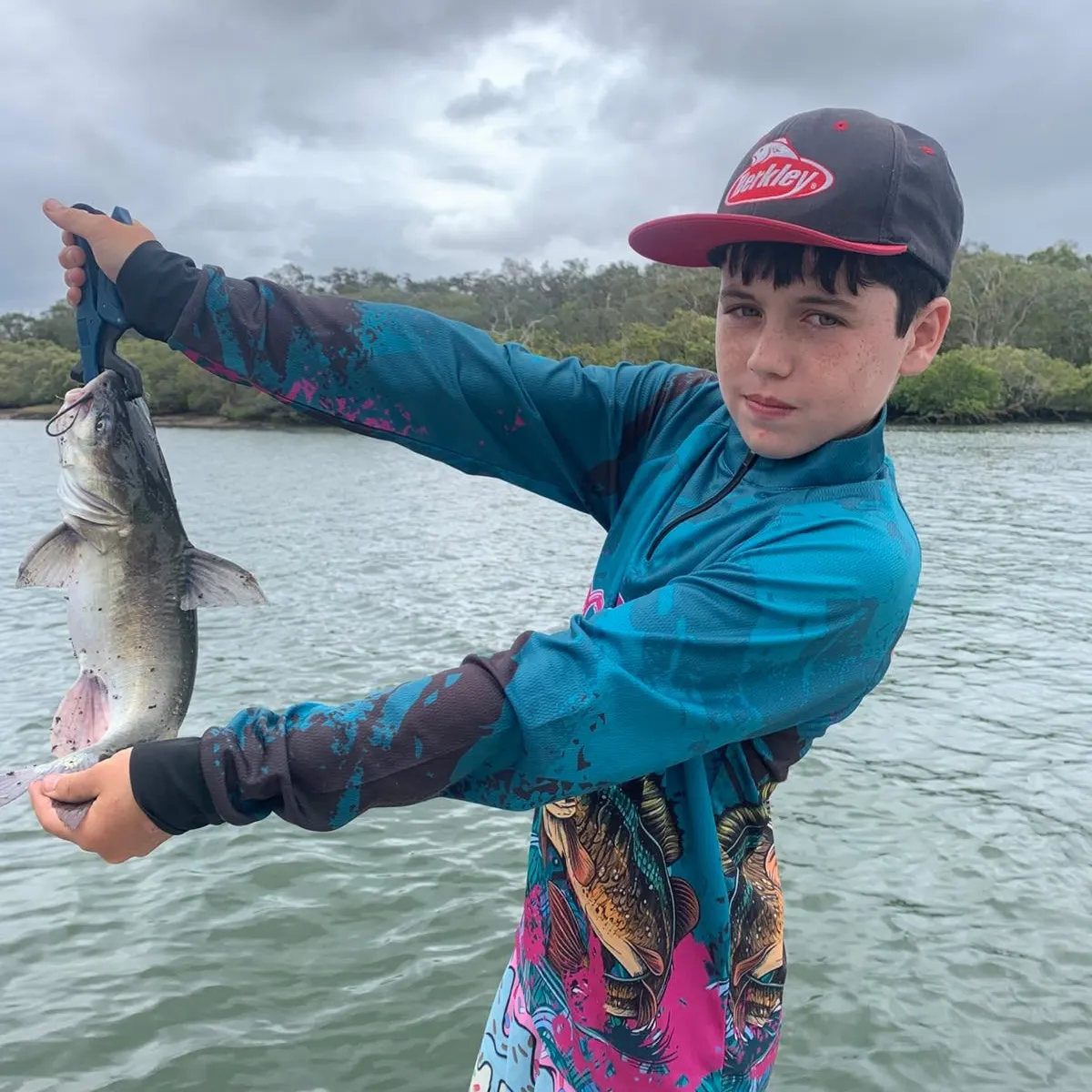 The most recent Giant sea catfish catches on Fishbrain