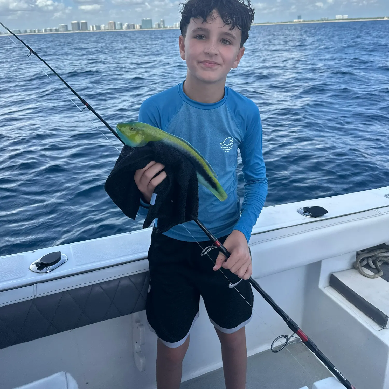 The most recent Yellowcheek wrasse catches on Fishbrain