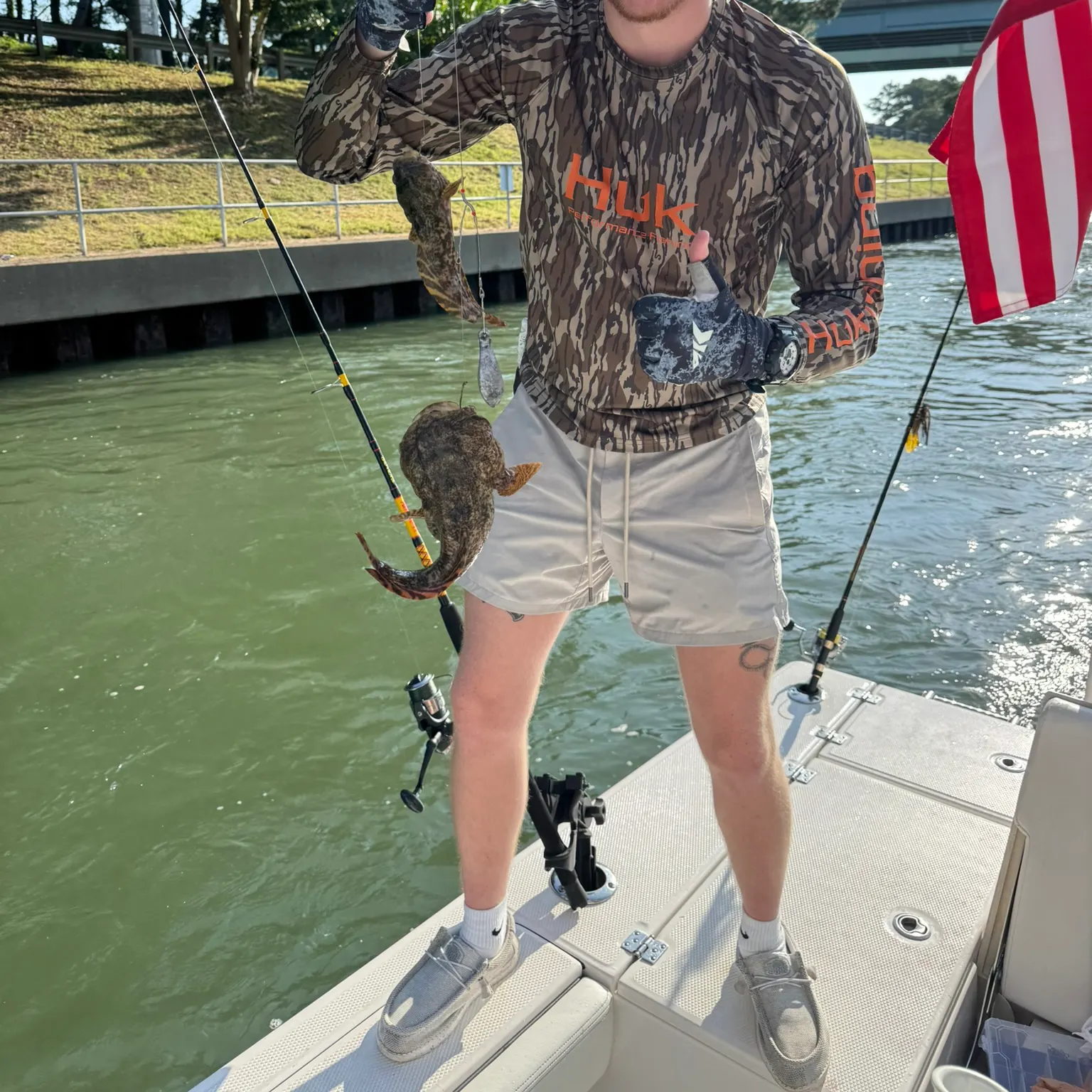 The most recent Oyster toadfish catches on Fishbrain