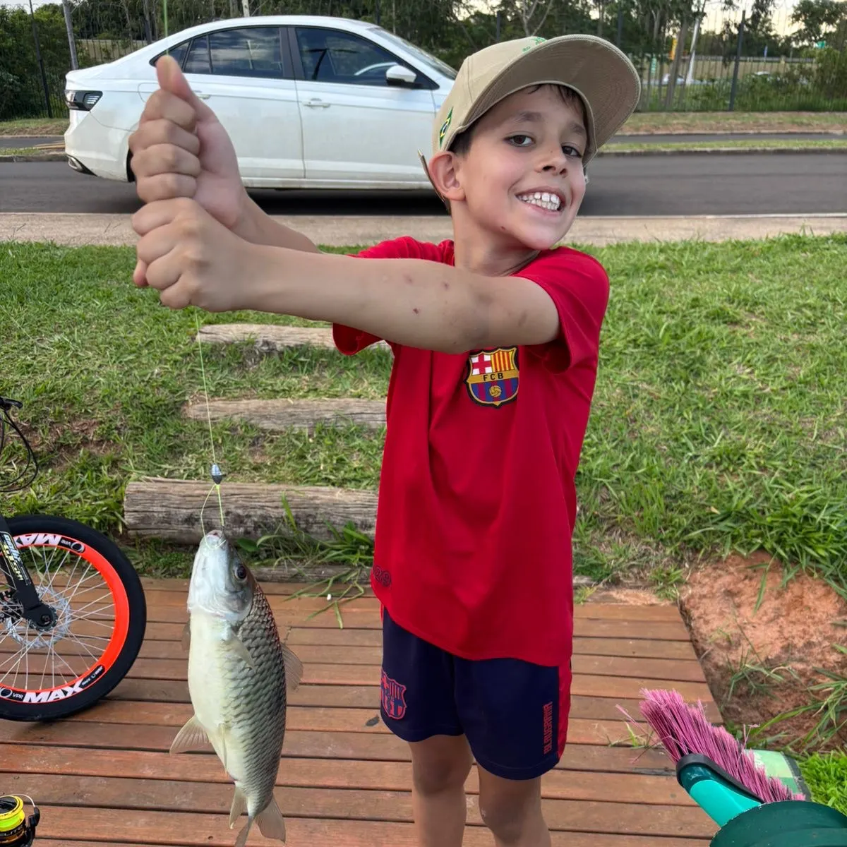 The most recent Threespot leporinus catches on Fishbrain