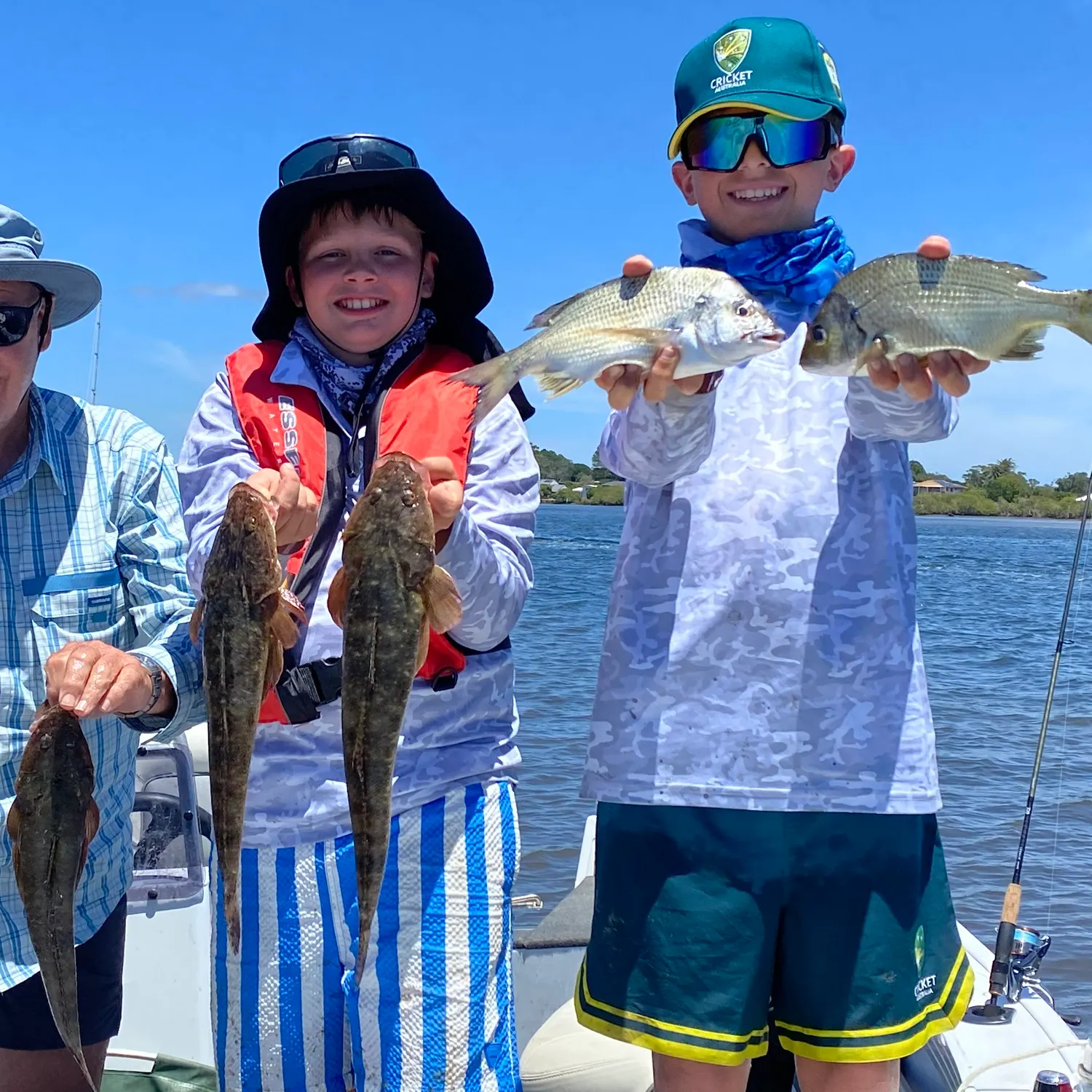 The most recent Dusky flathead catches on Fishbrain