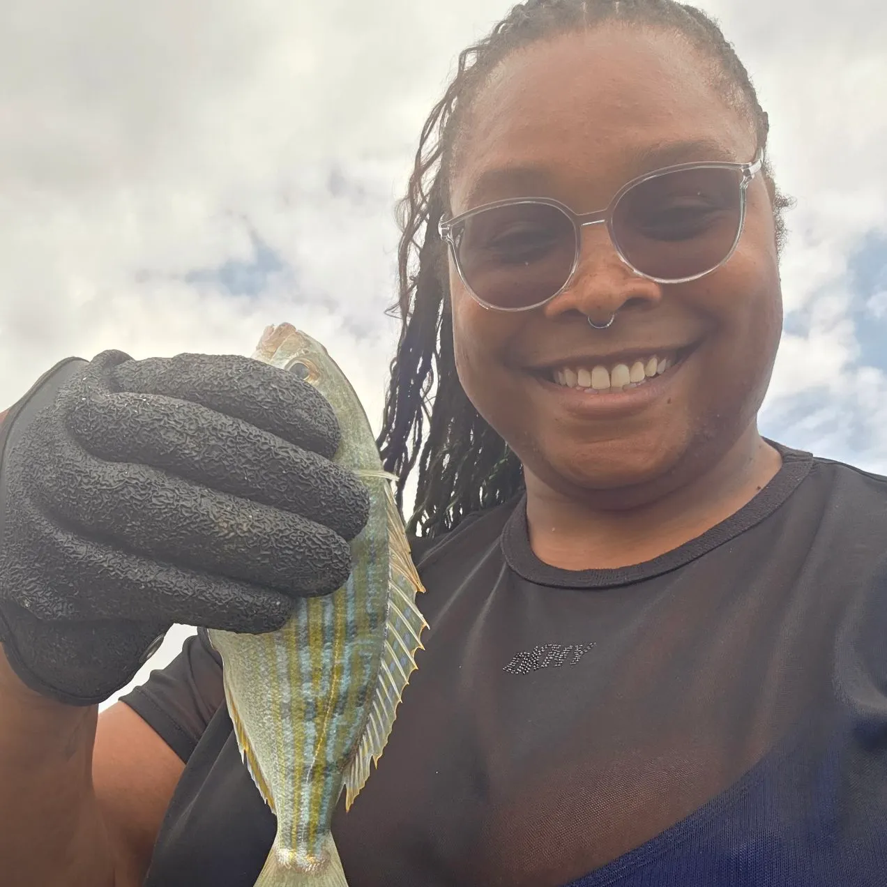 The most recent Yellow-lined grunter catches on Fishbrain