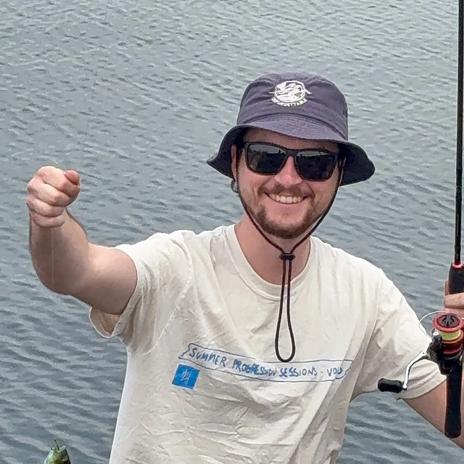 The most recent Blue-throated wrasse catches on Fishbrain