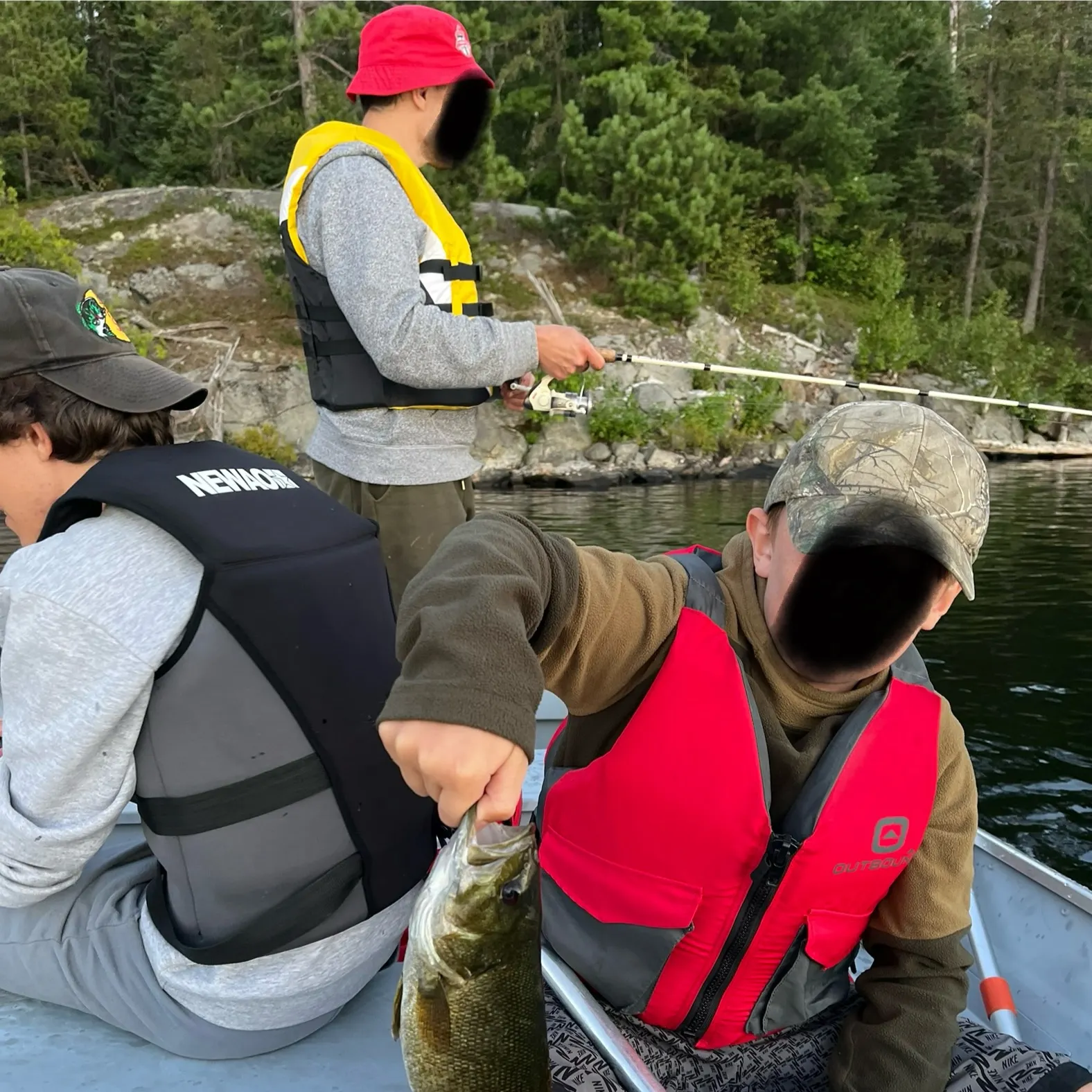 The most recent Smallmouth bass catches on Fishbrain