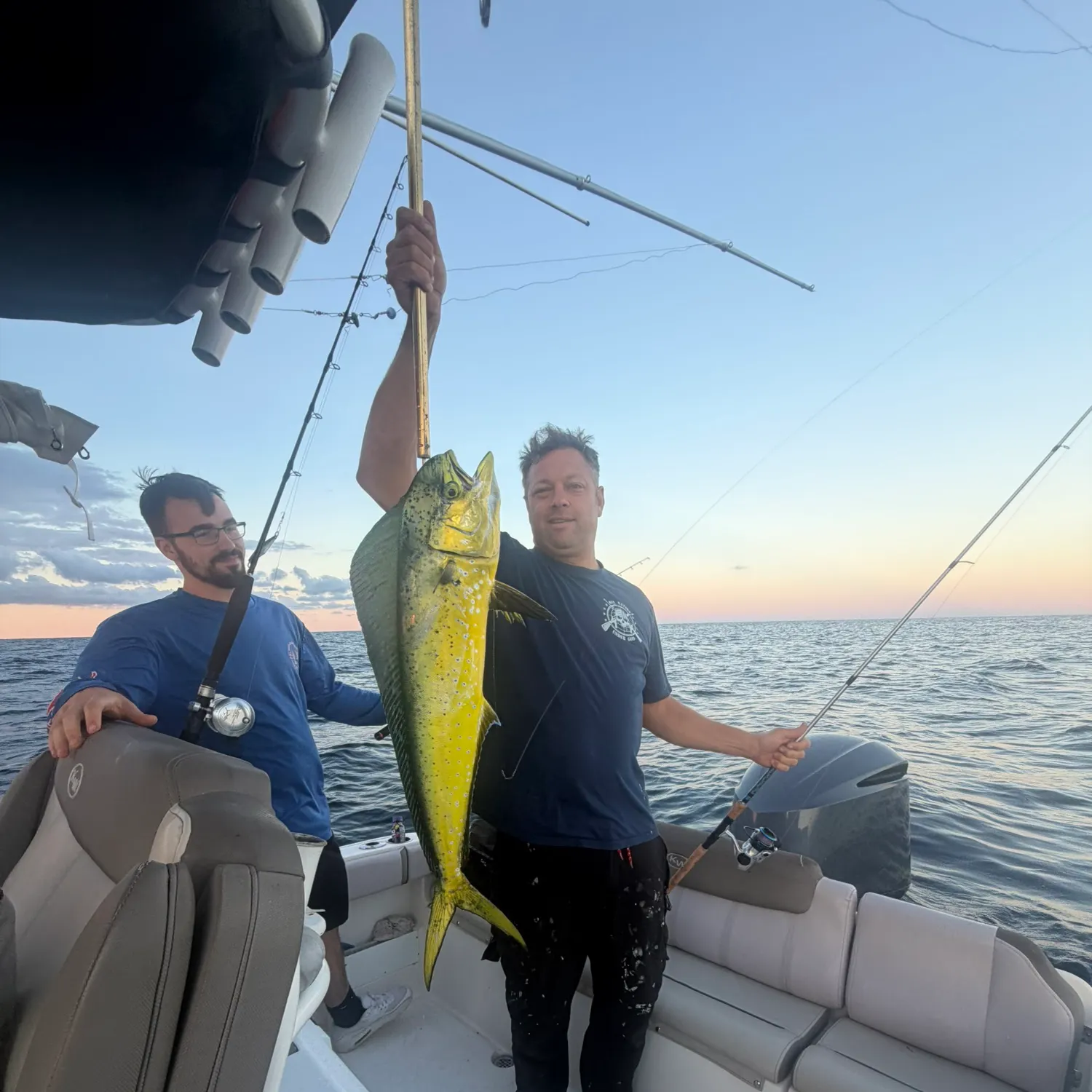 The most recent Common dolphinfish catches on Fishbrain