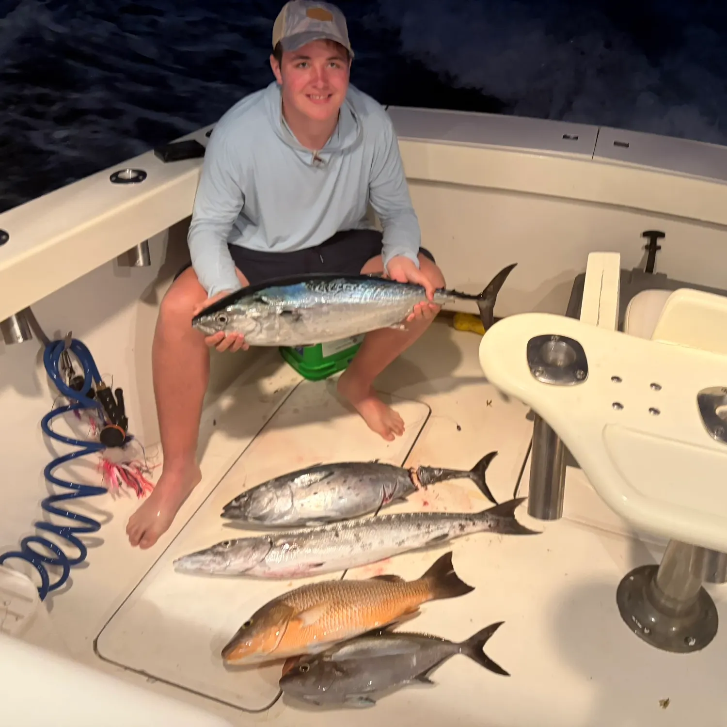 The most recent Great barracuda catches on Fishbrain