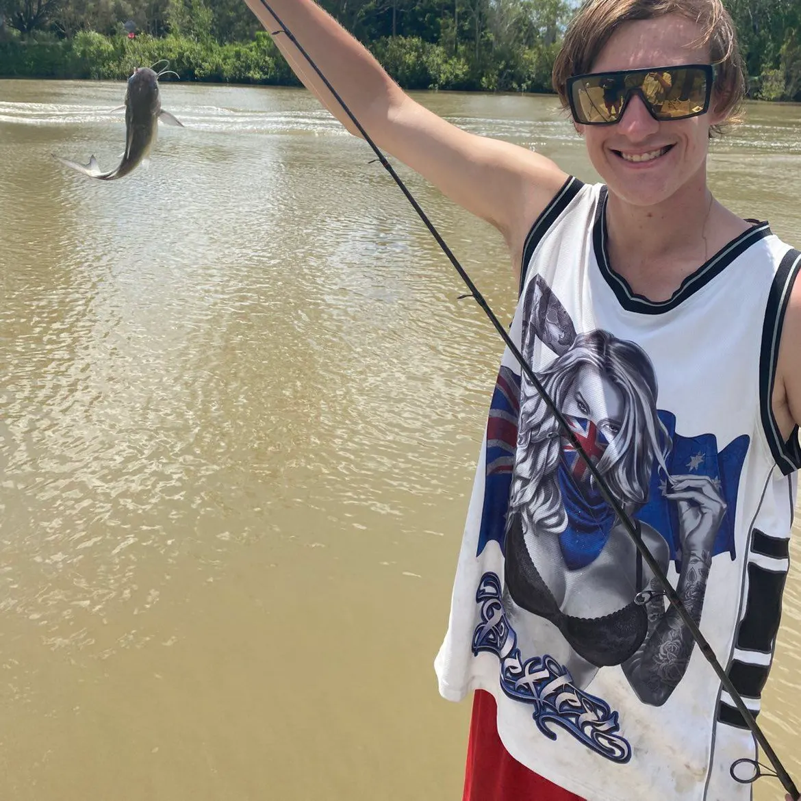 The most recent Giant sea catfish catches on Fishbrain