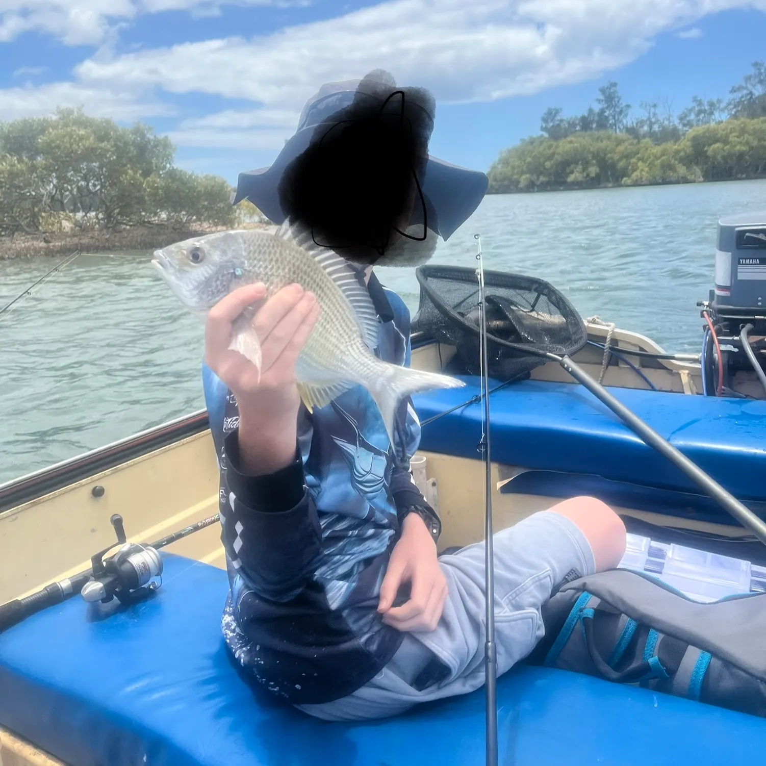 The most recent Surf bream catches on Fishbrain