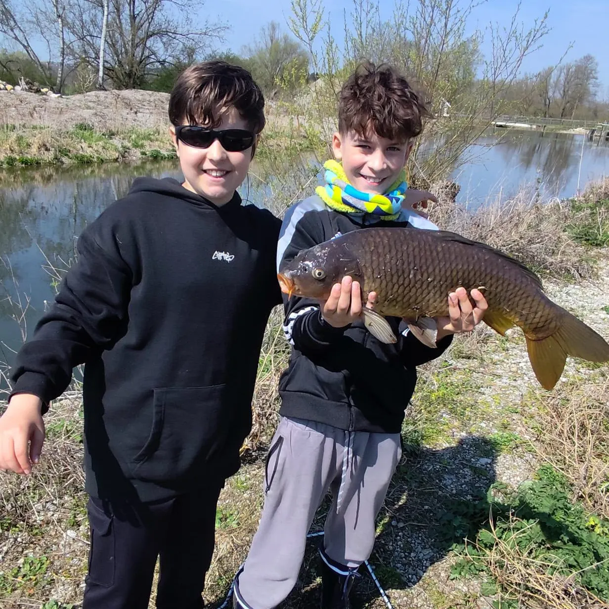 The most recent Koi x common carp catches on Fishbrain