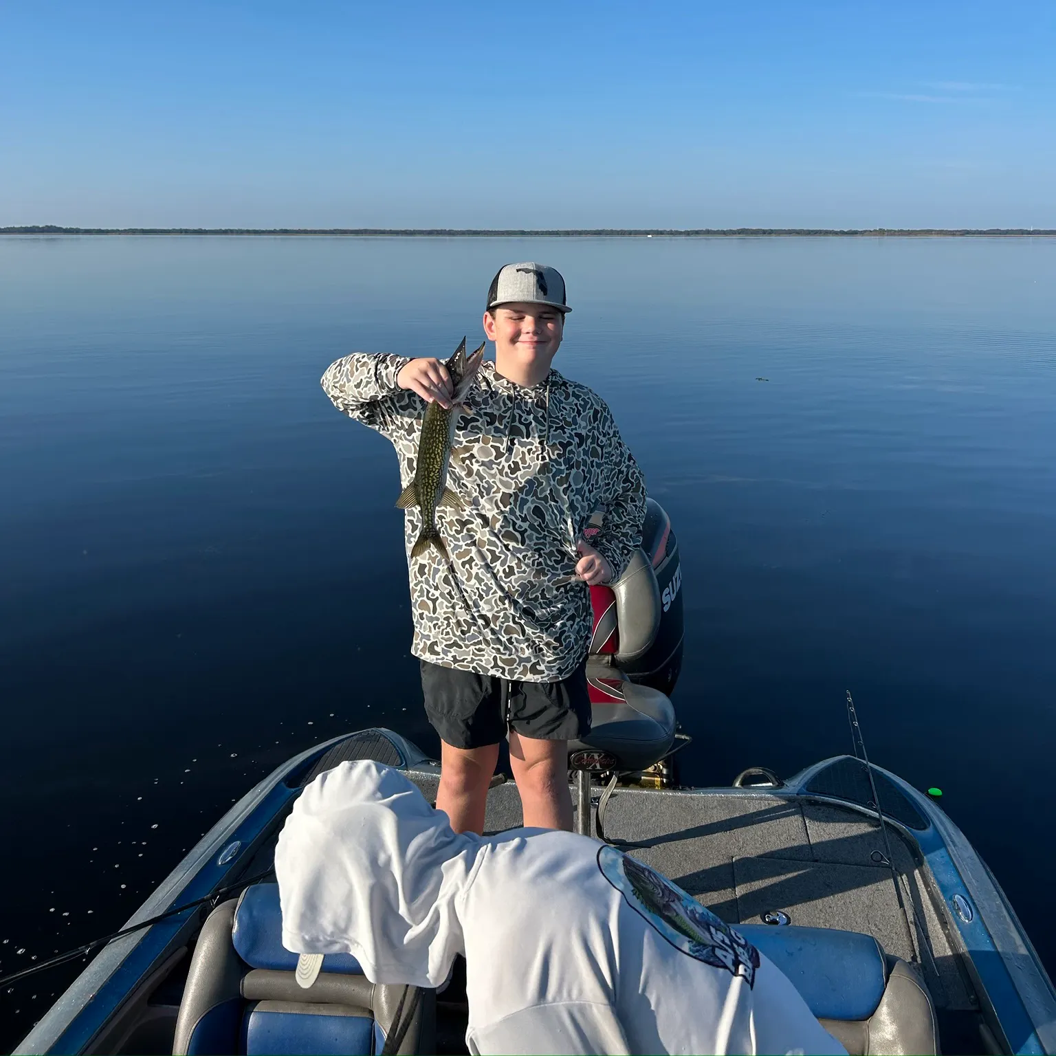 The most recent Chain pickerel catches on Fishbrain