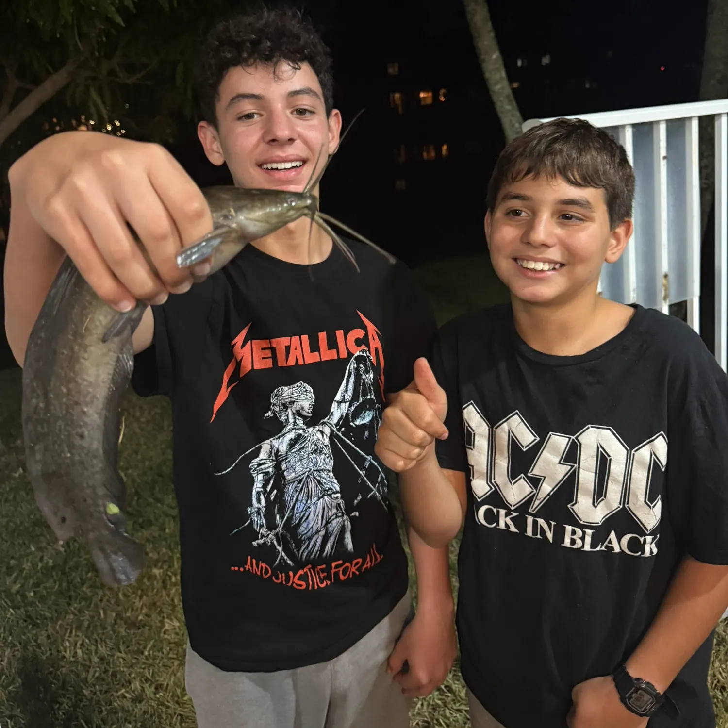 The most recent Walking catfish catches on Fishbrain