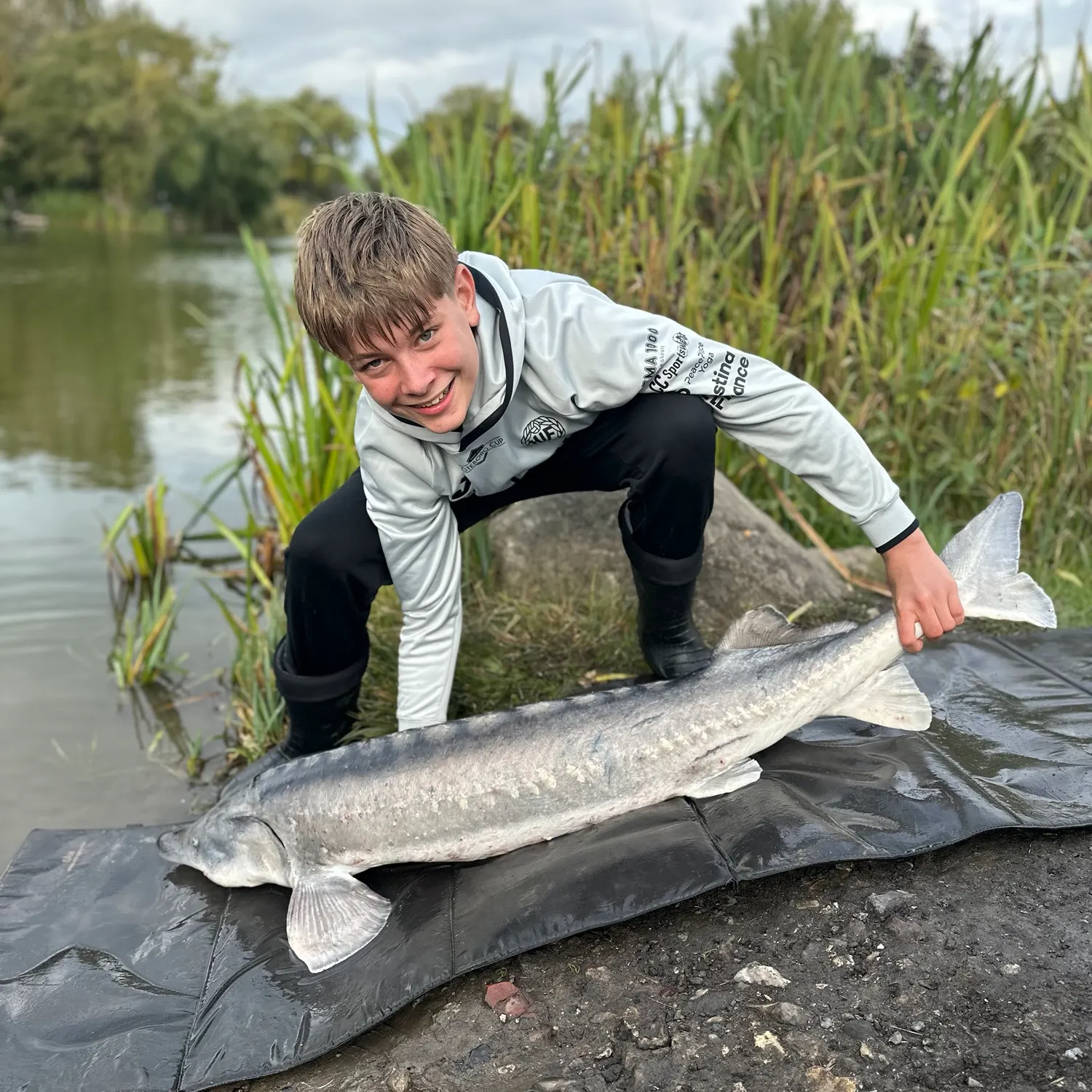 The most recent White sturgeon catches on Fishbrain