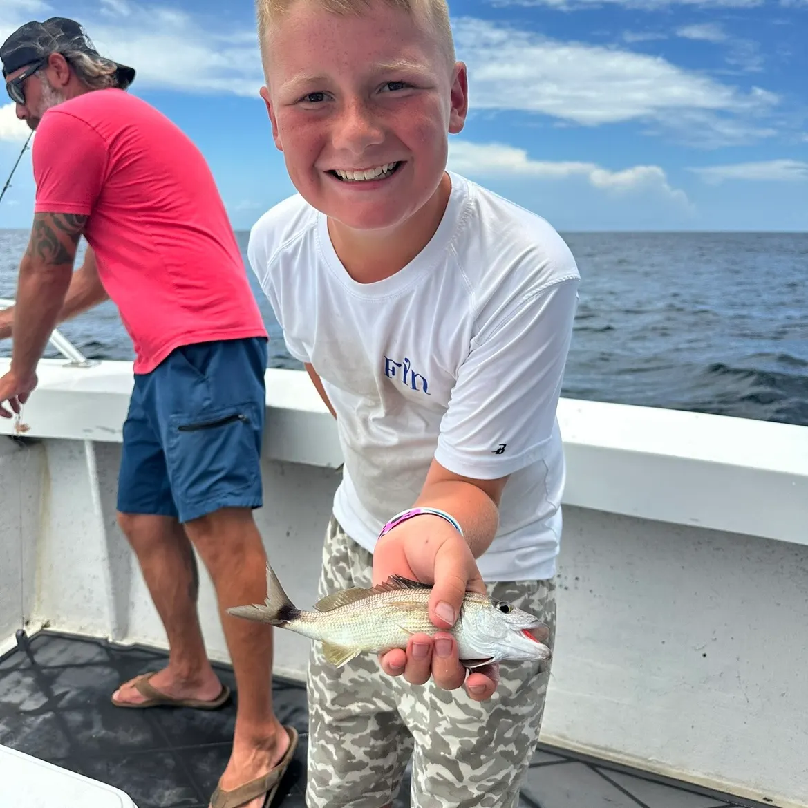 The most recent V-lip redhorse catches on Fishbrain