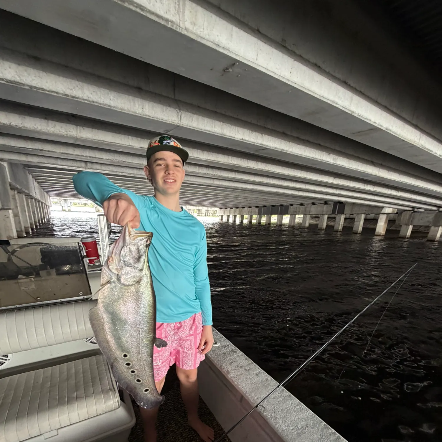 The most recent Clown knifefish catches on Fishbrain