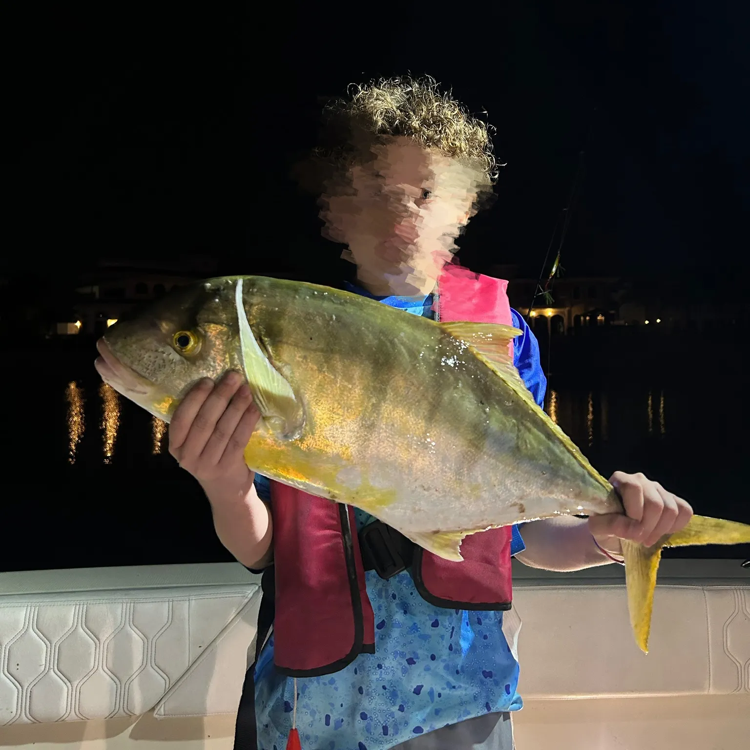 The most recent Golden trevally catches on Fishbrain