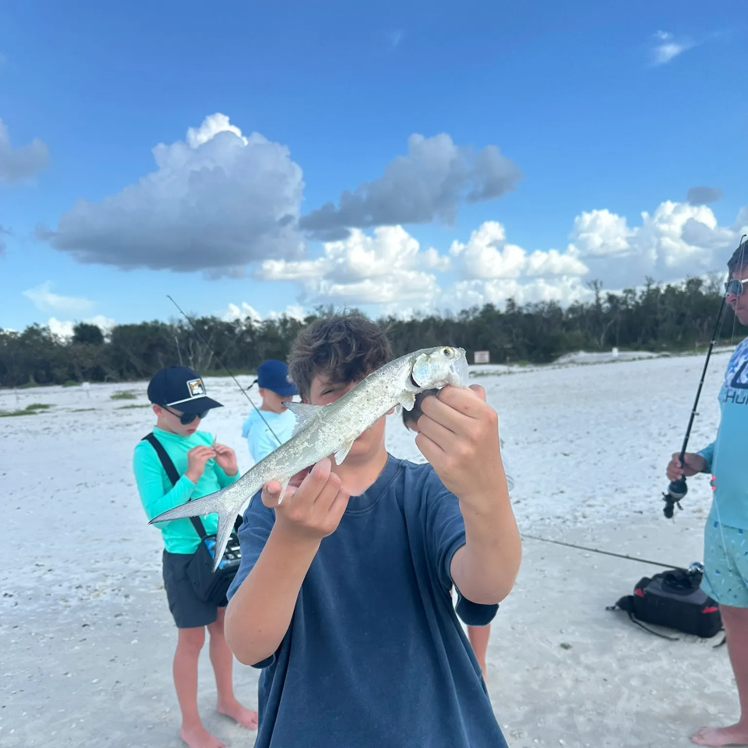 The most recent Ladyfish catches on Fishbrain