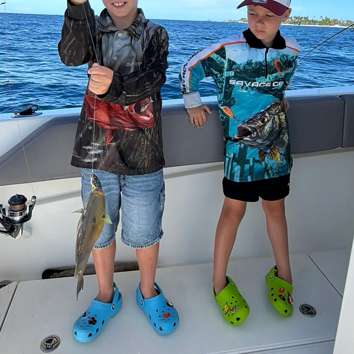 The most recent Titan triggerfish catches on Fishbrain