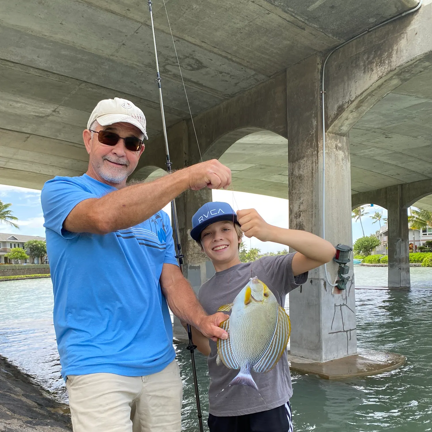 The most recent Eyestripe surgeonfish catches on Fishbrain