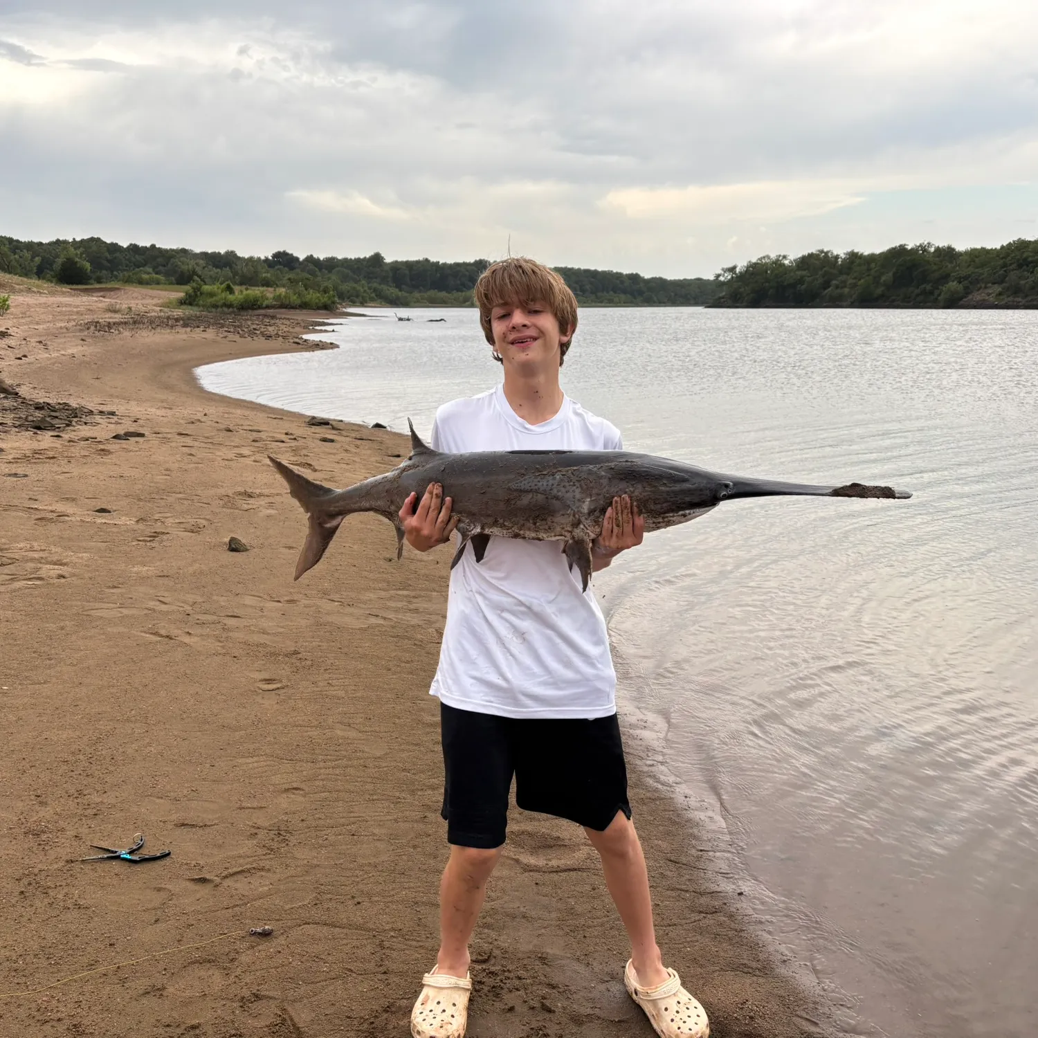 The most recent Paddlefish catches on Fishbrain