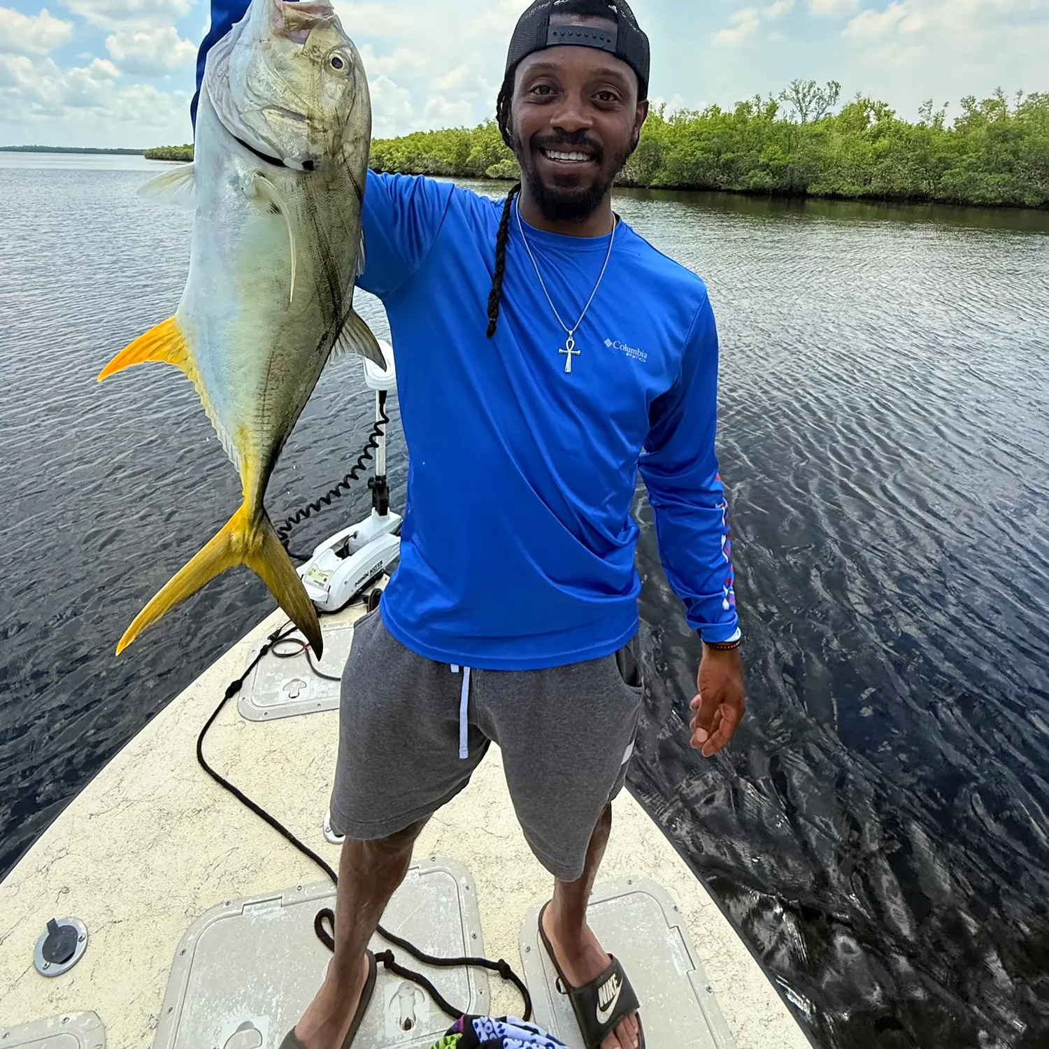 The most recent Leatherjack catches on Fishbrain
