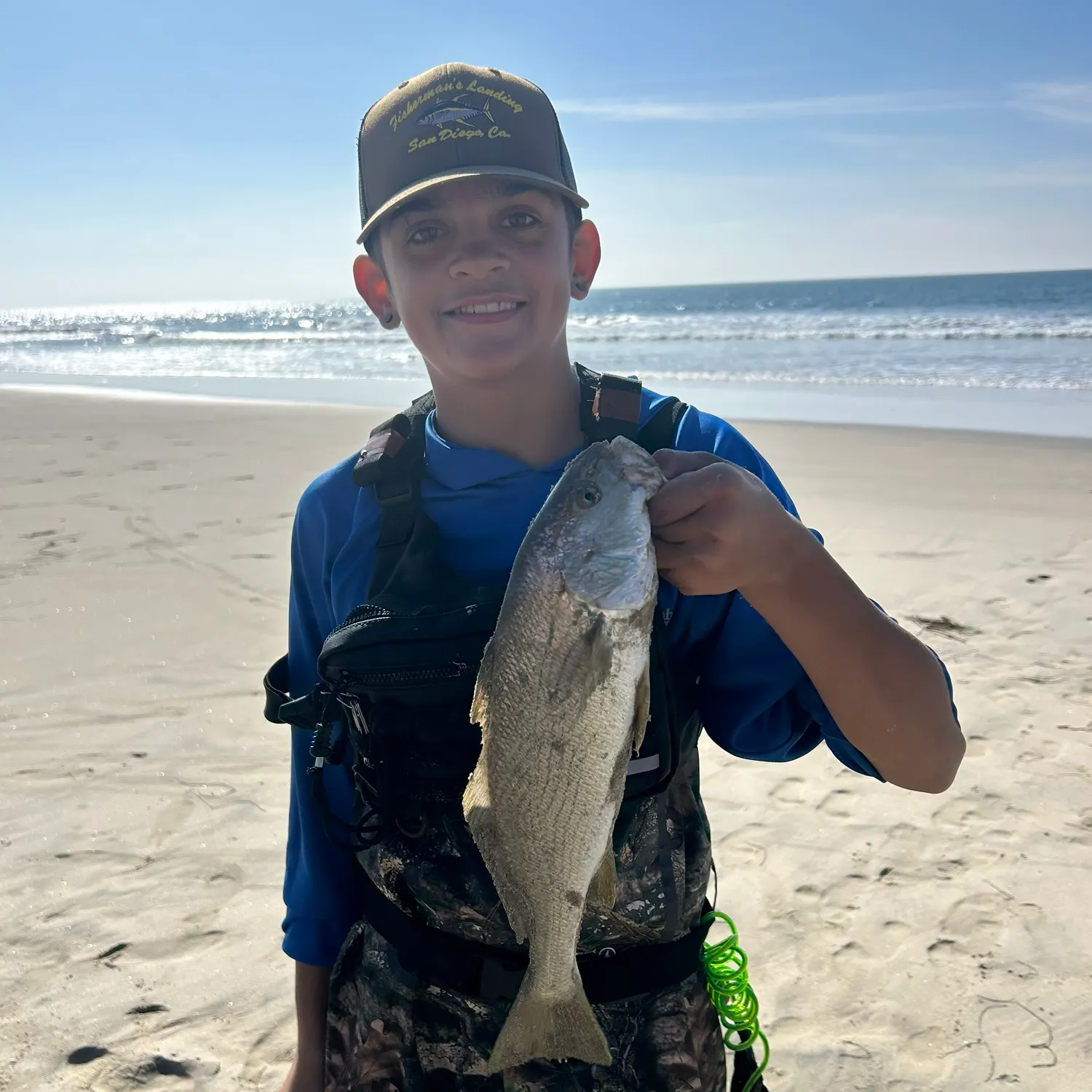 The most recent Yellowfin croaker catches on Fishbrain