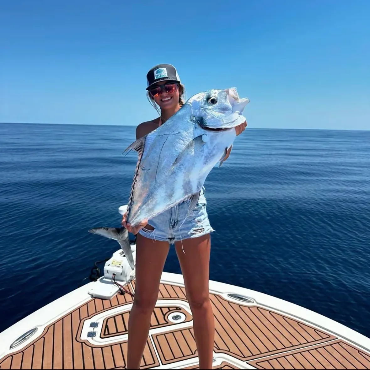 The most recent African pompano catches on Fishbrain