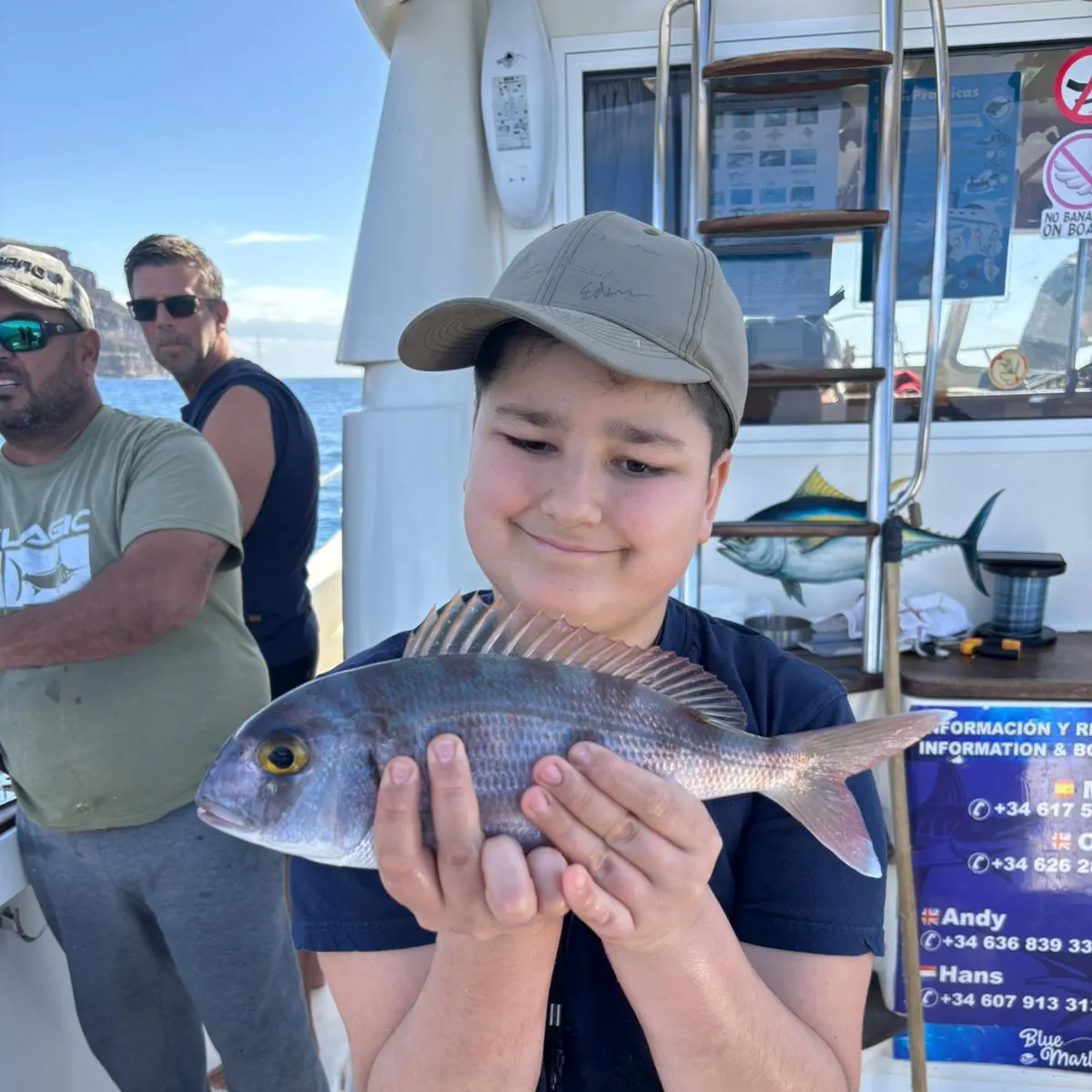 The most recent Common seabream catches on Fishbrain