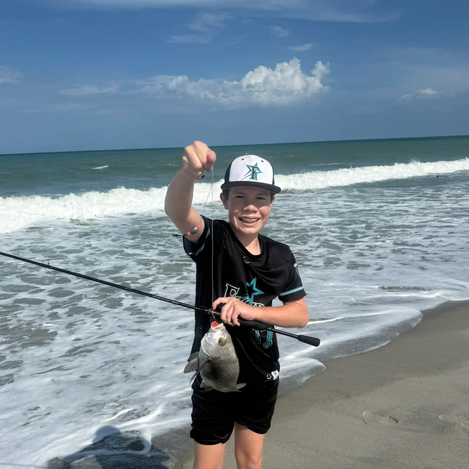 The most recent Black margate catches on Fishbrain