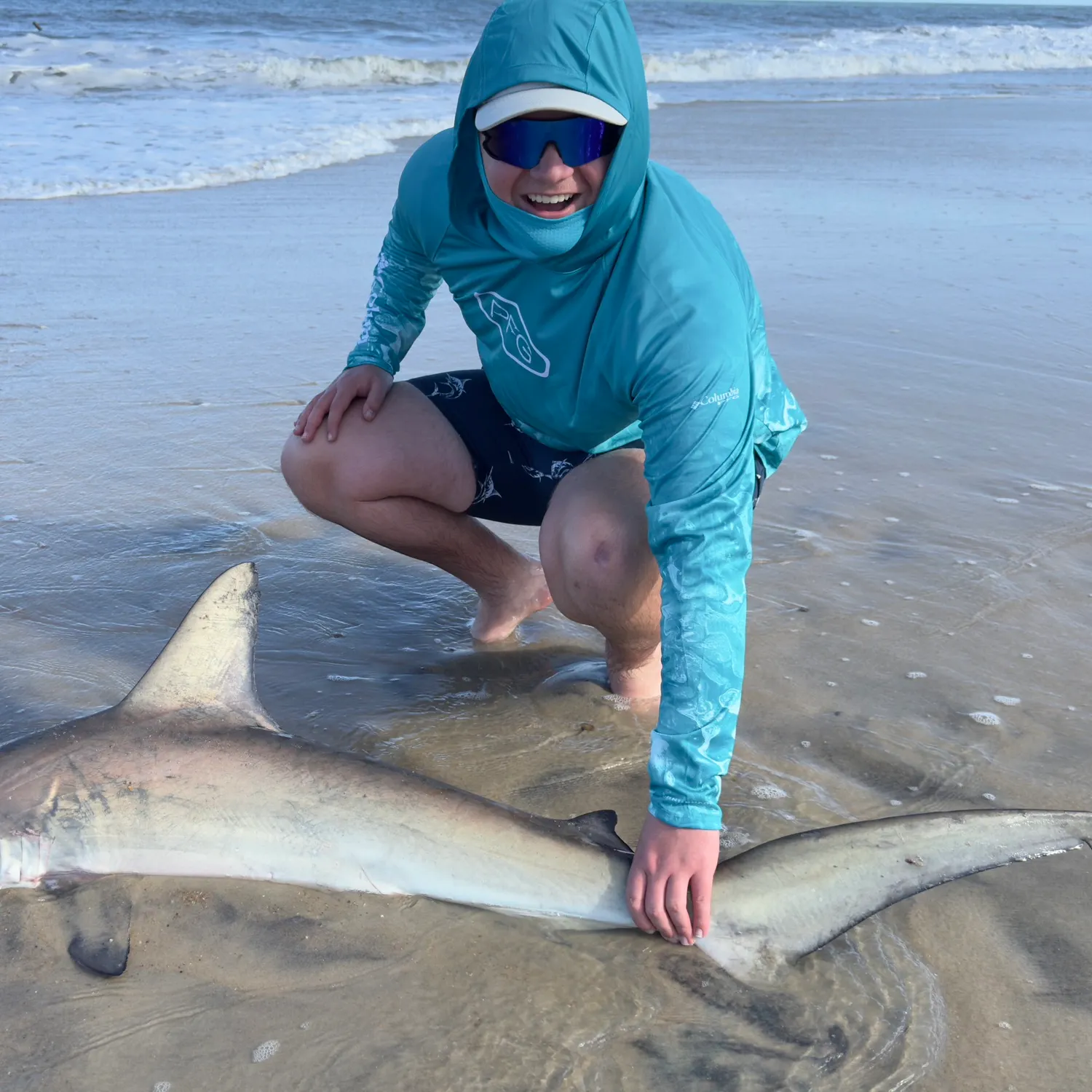 The most recent Smooth hammerhead shark catches on Fishbrain