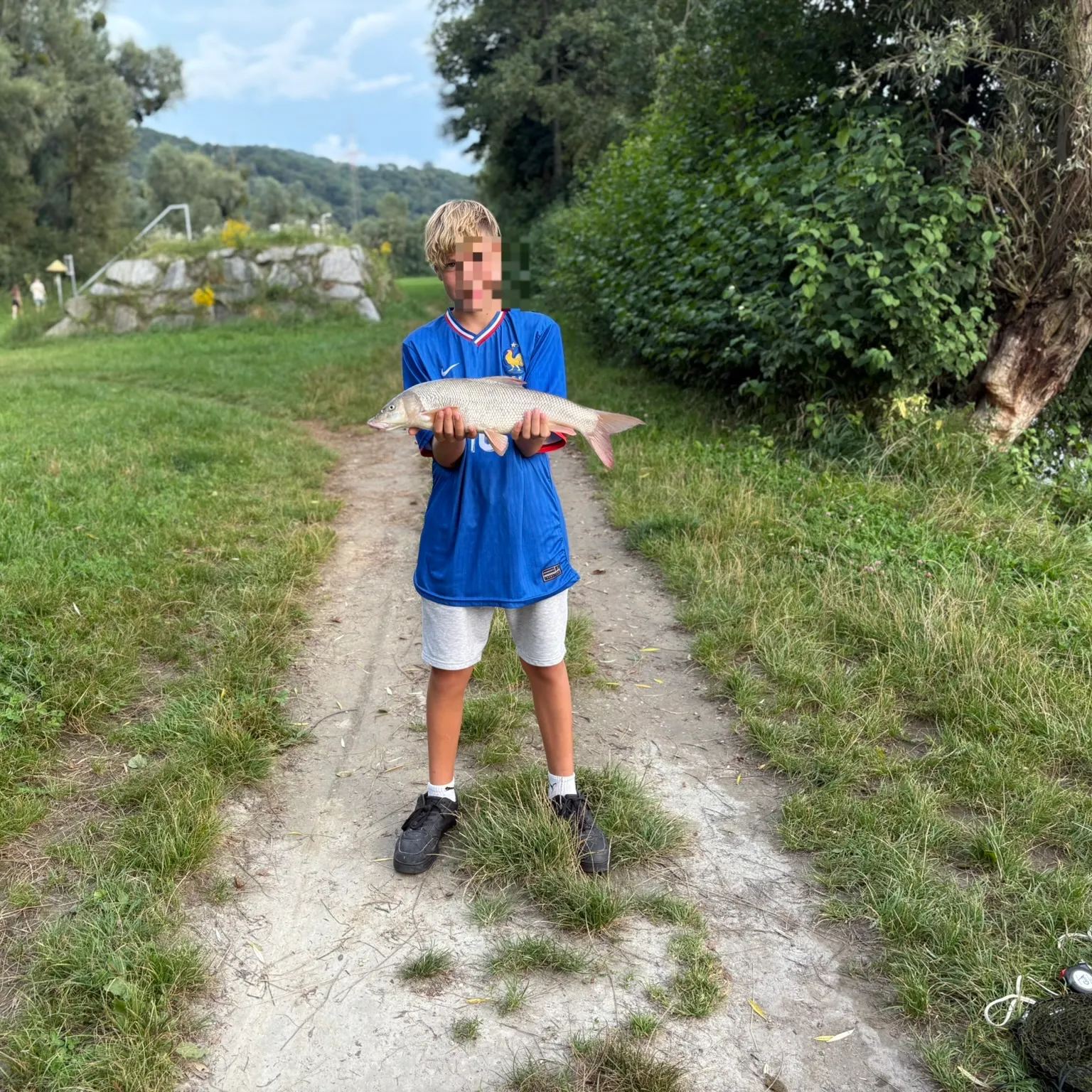 The most recent Common barbel catches on Fishbrain