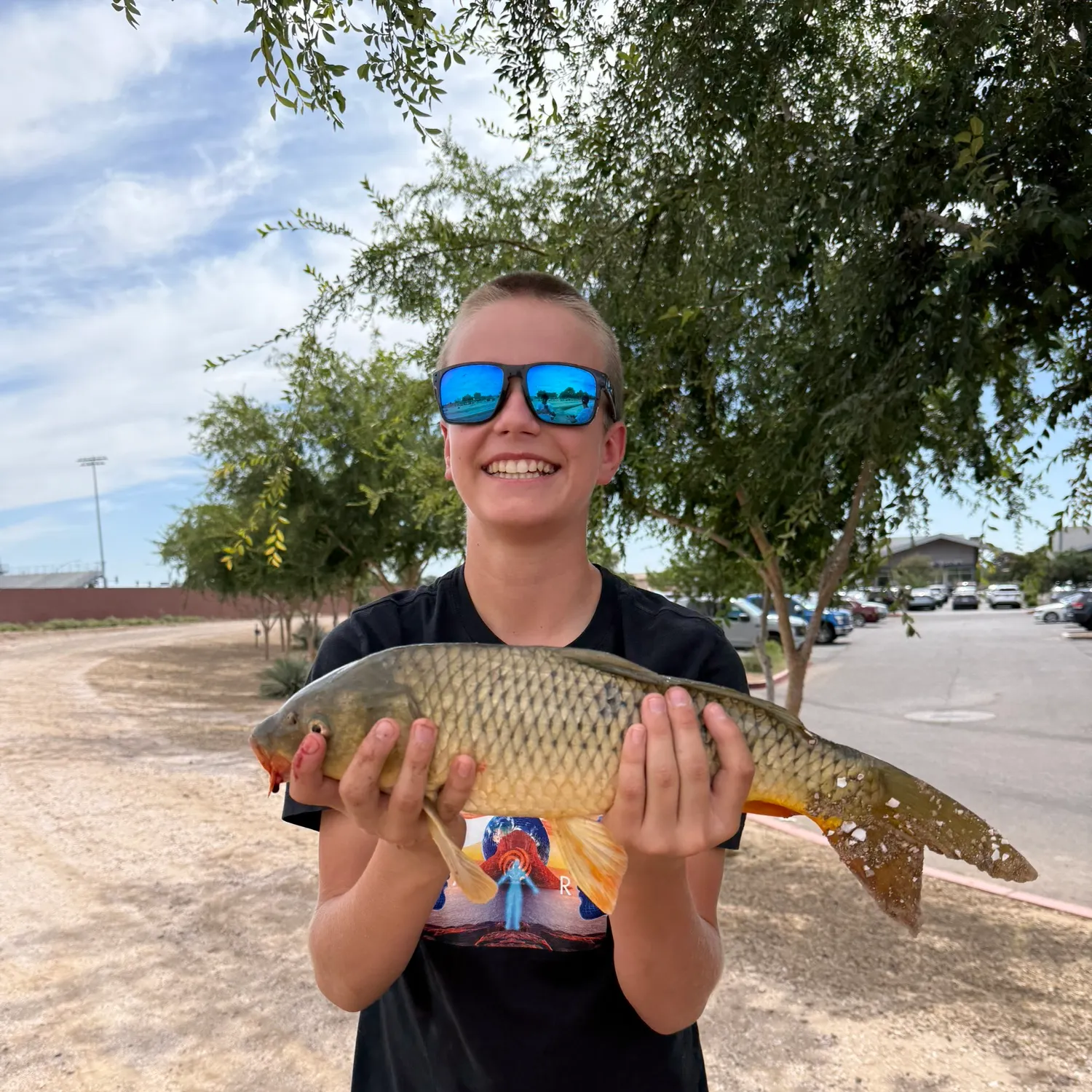 The most recent Koi x common carp catches on Fishbrain