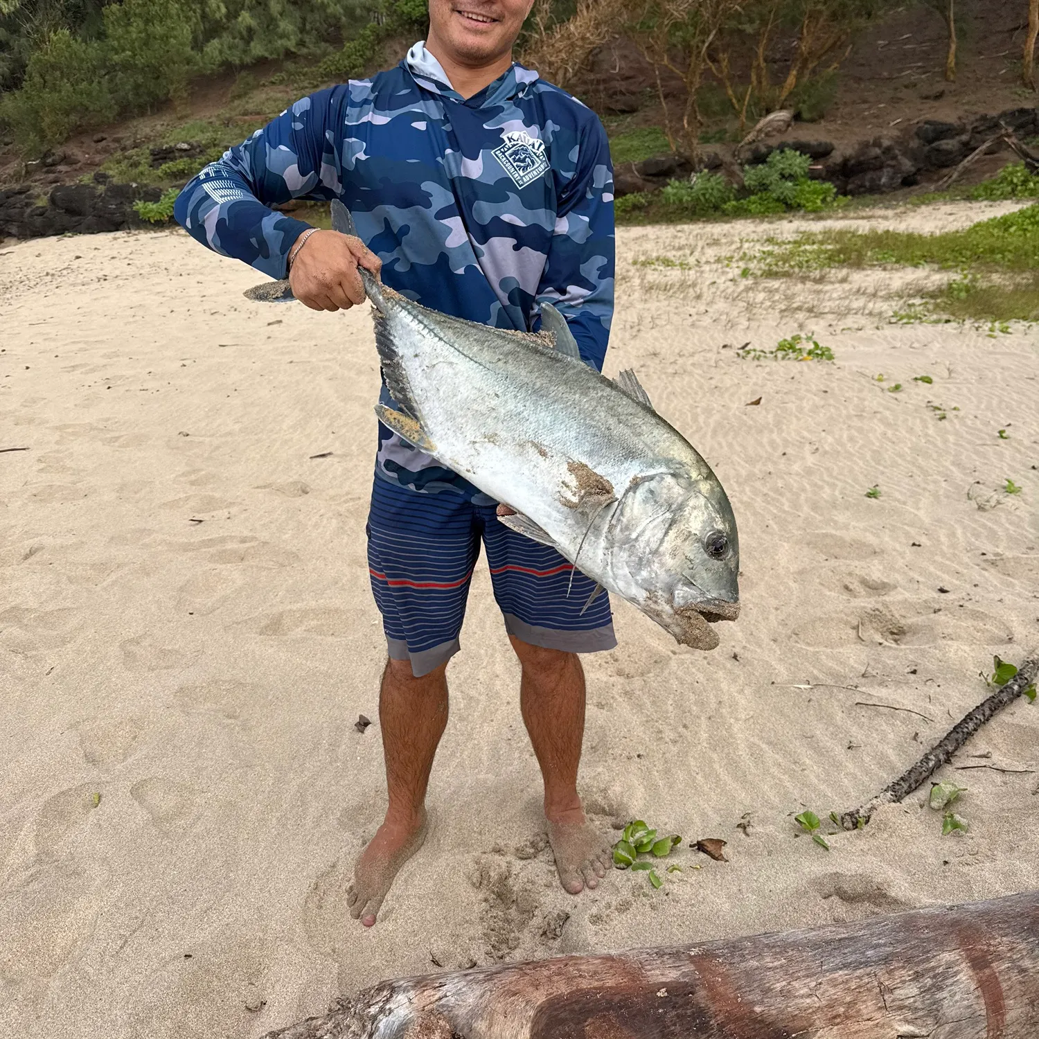 The most recent Giant trevally catches on Fishbrain
