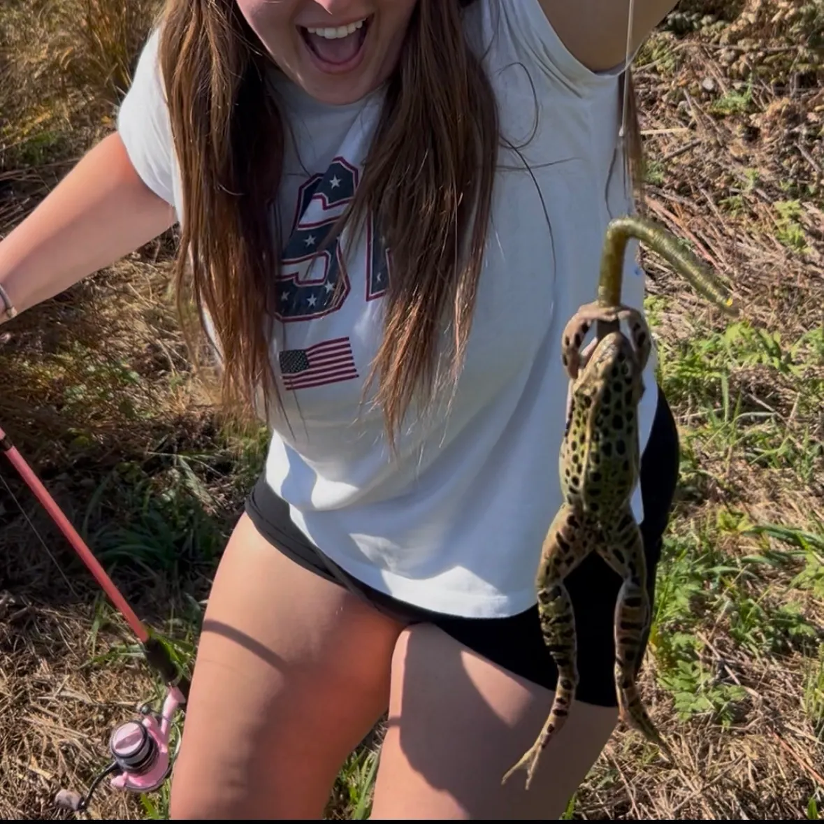 Green frog caught on Fishbrain