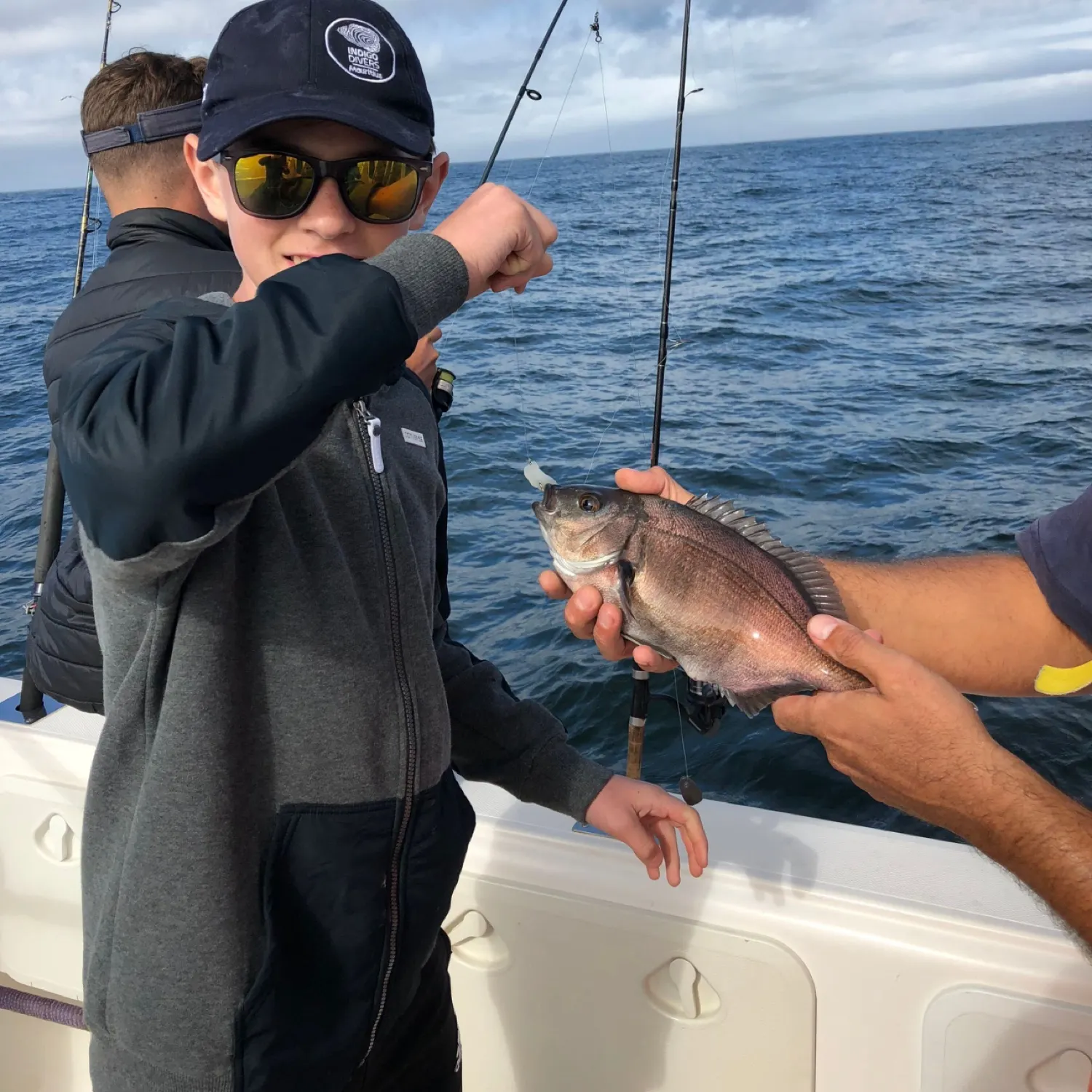 The most recent Bronze seabream catches on Fishbrain