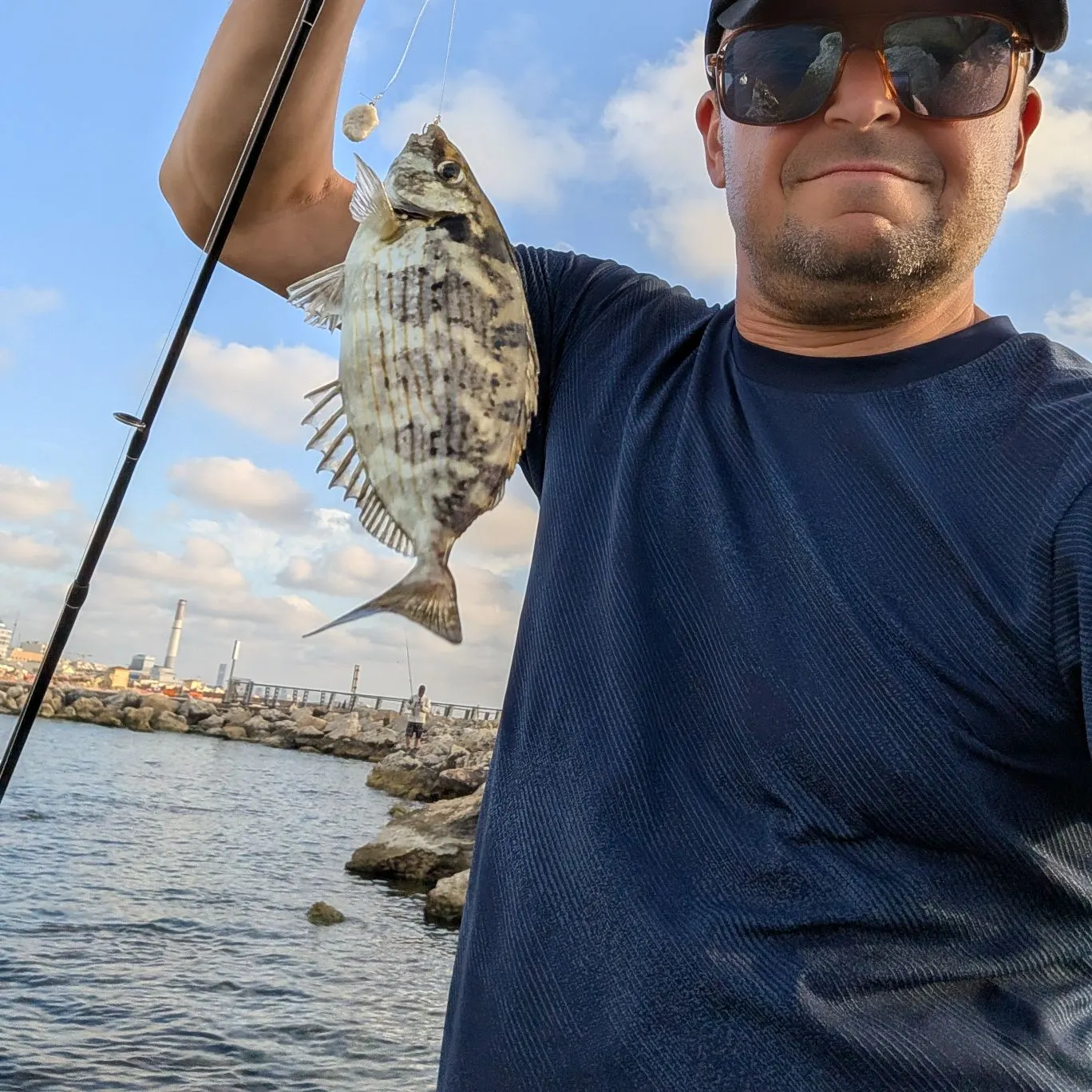 The most recent Marbled Spinefoot catches on Fishbrain
