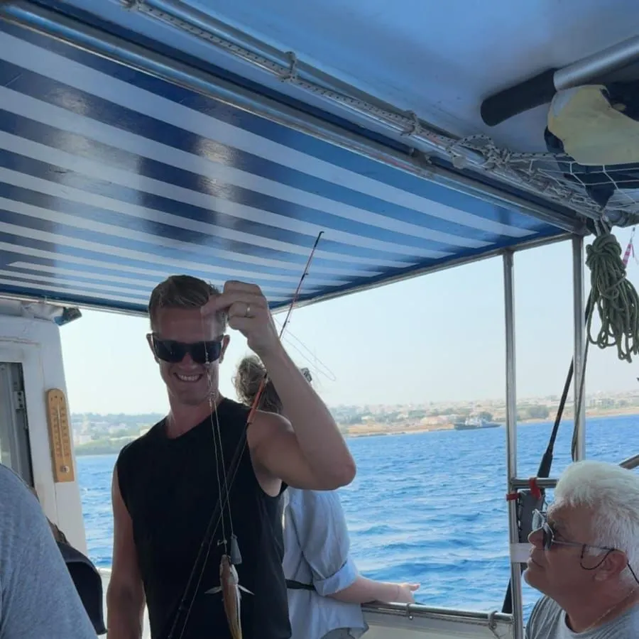 The most recent Yellowcheek wrasse catches on Fishbrain